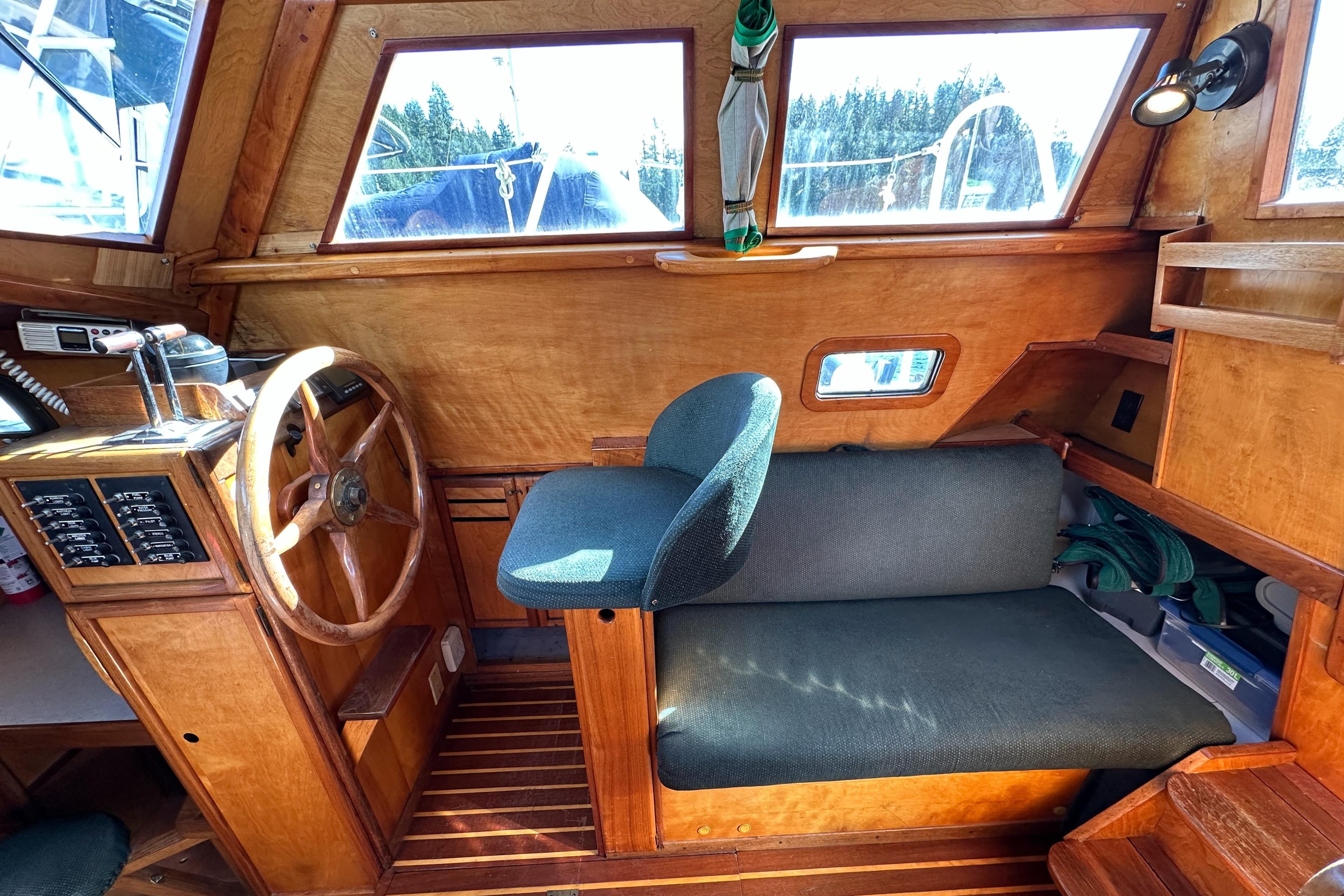 1979 Truant 33 Offshore Pilothouse Sailboat