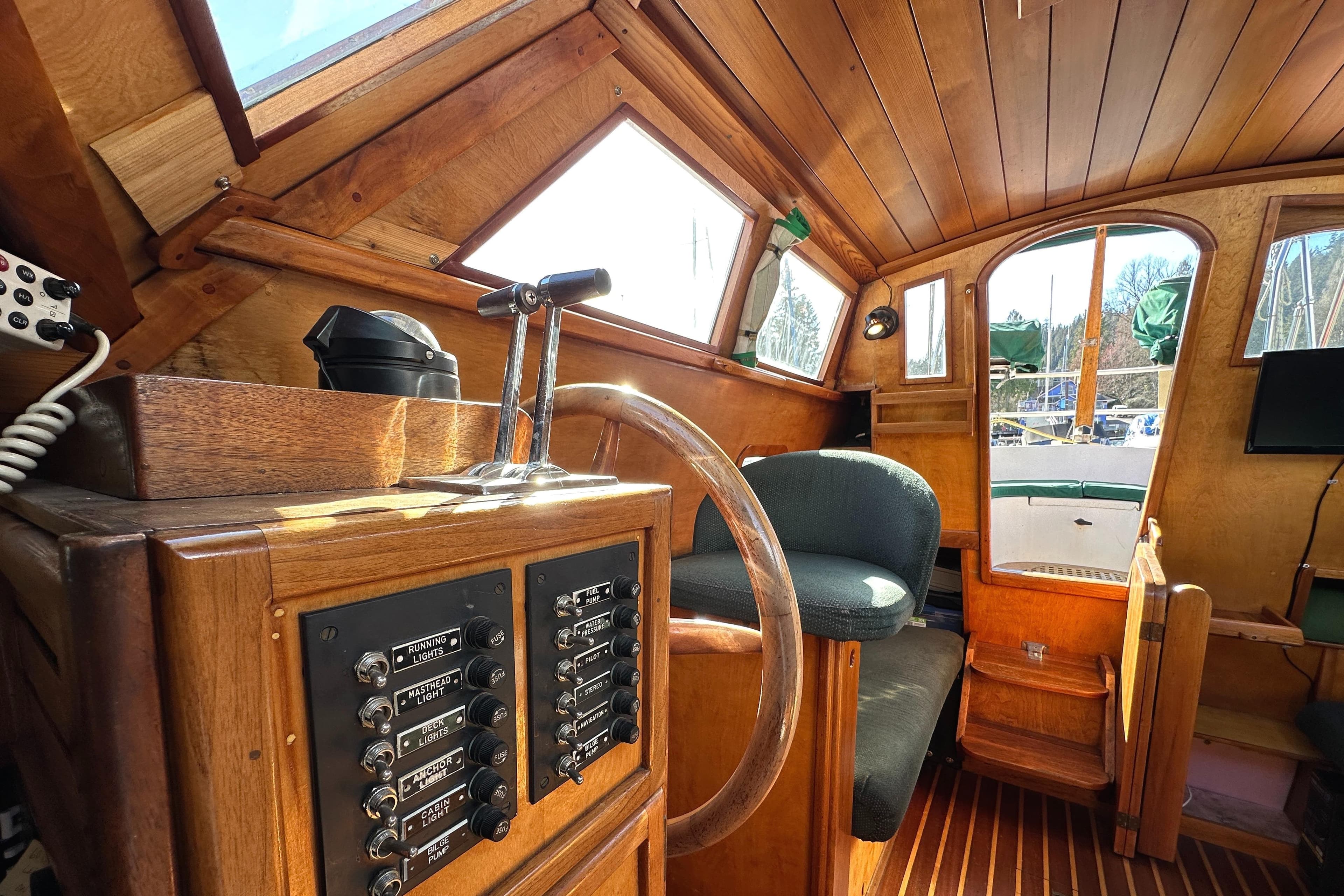 1979 Truant 33 Offshore Pilothouse Sailboat