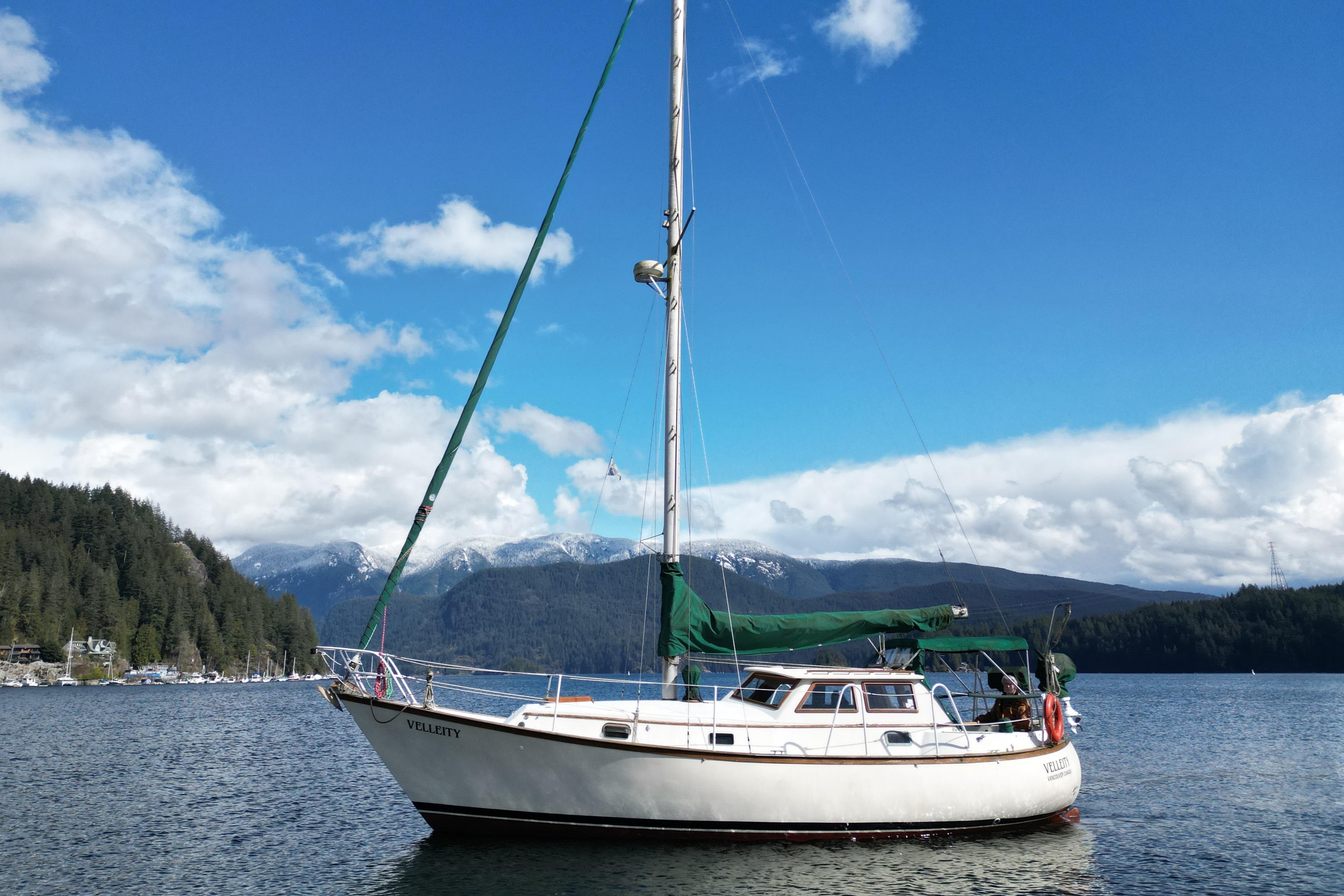 1979 Truant 33 Offshore Pilothouse Sailboat