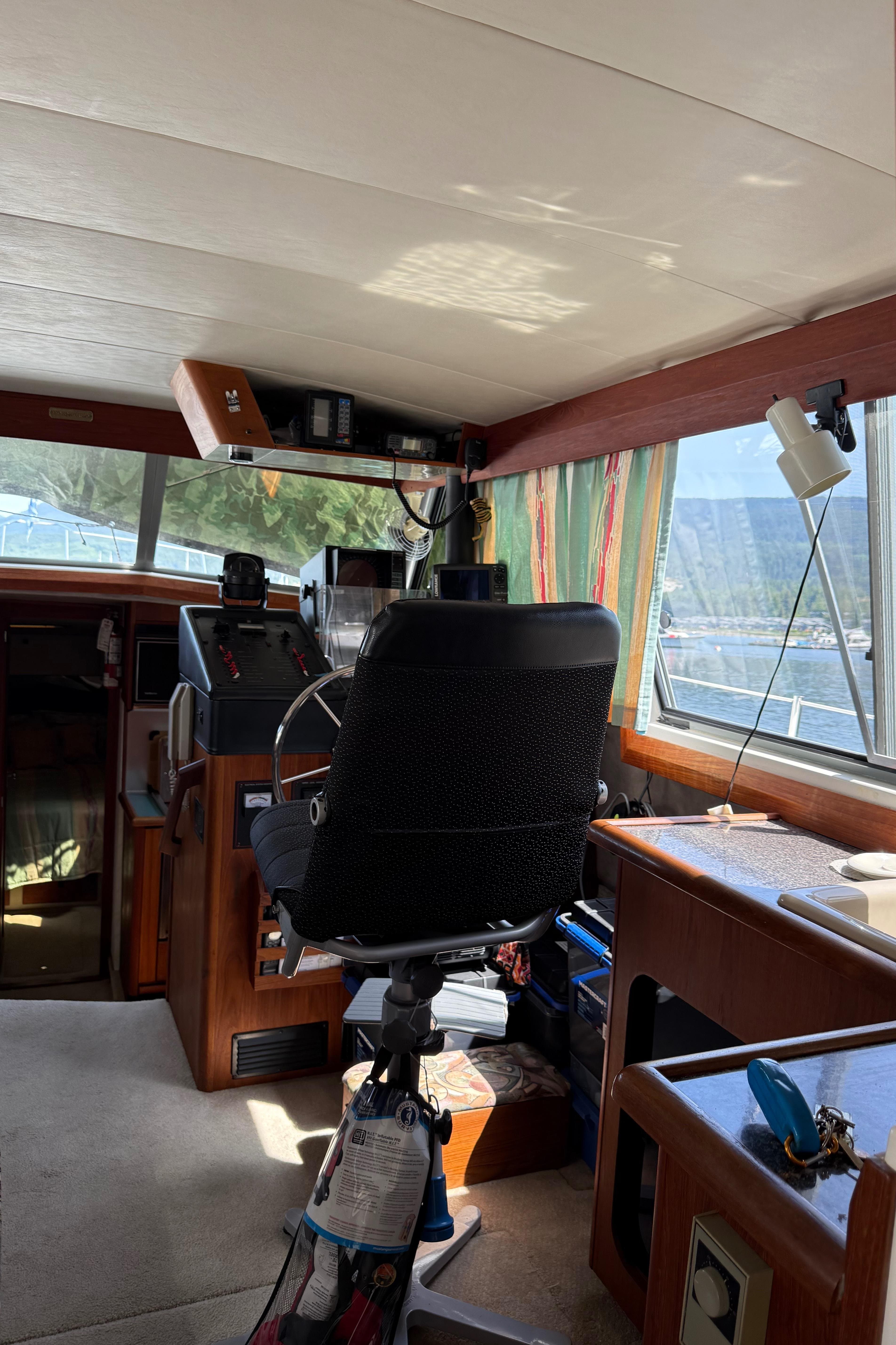 1989 Bayliner 3888 Motoryacht