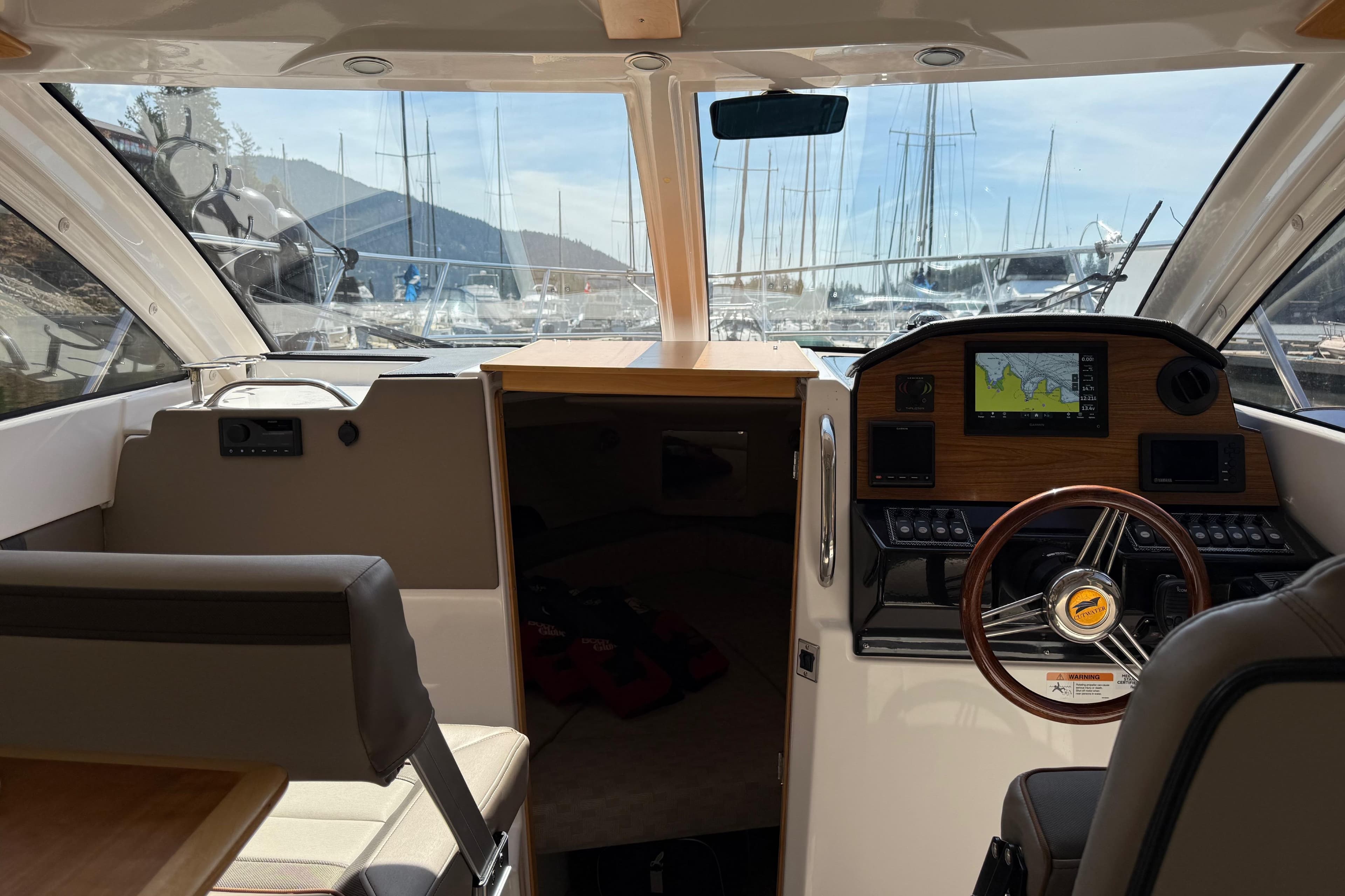 2022 Cutwater C-248 Coupe
