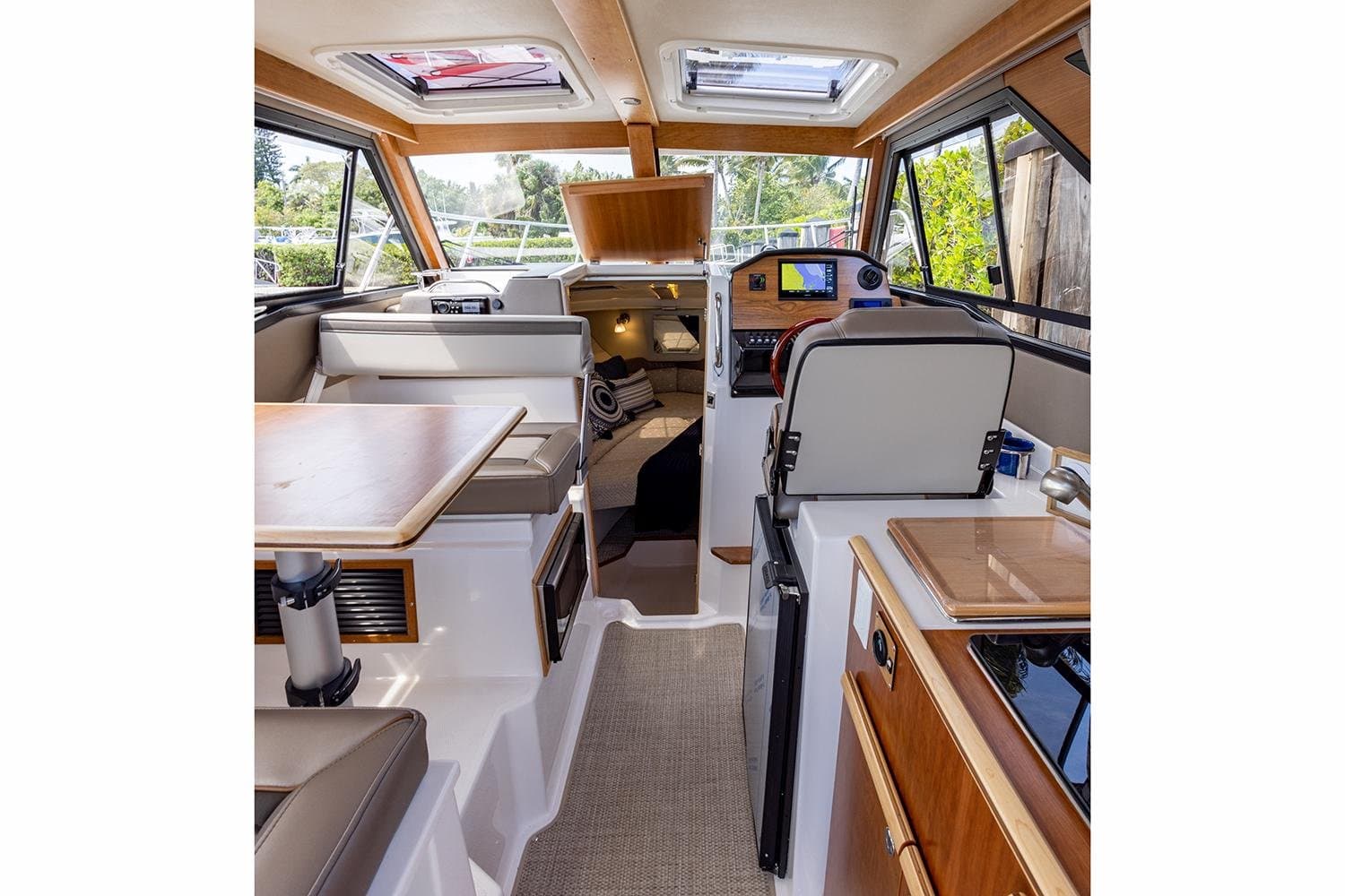 2022 Cutwater C-248 Coupe