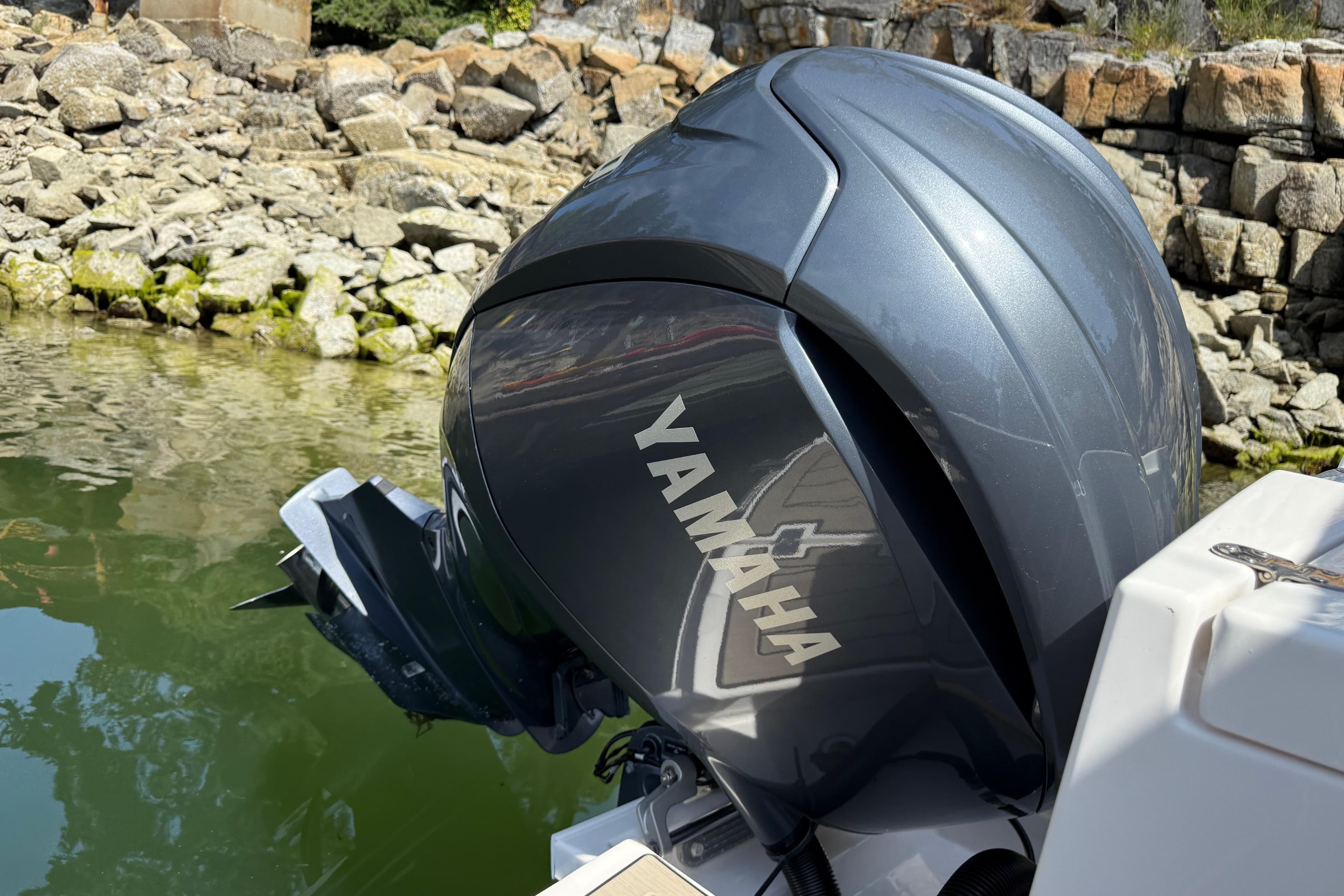 2022 Cutwater C-248 Coupe