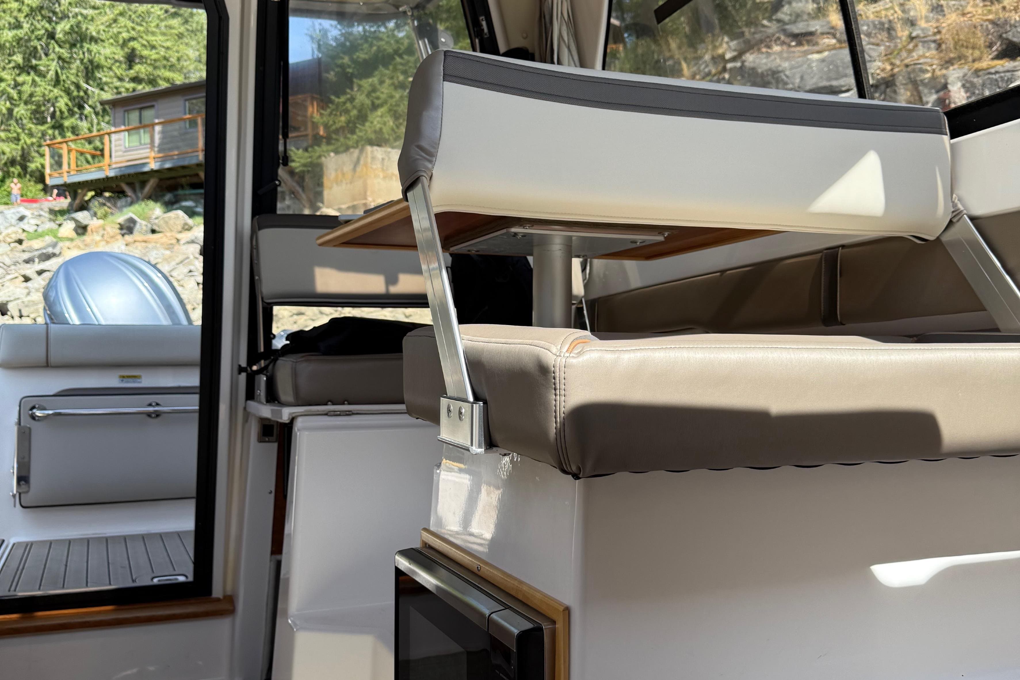 2022 Cutwater C-248 Coupe