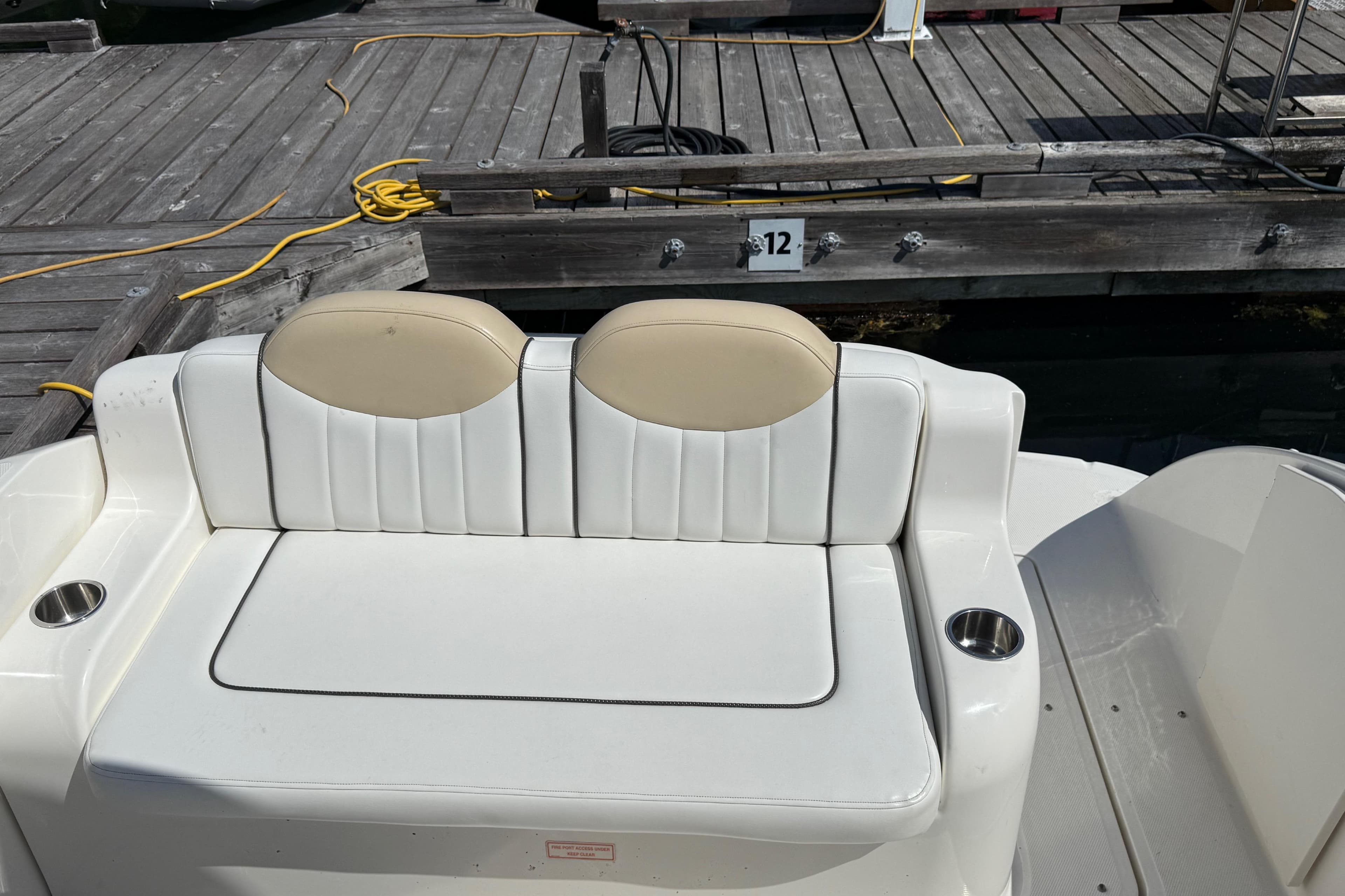 2008 Sea Ray 240 Sundancer