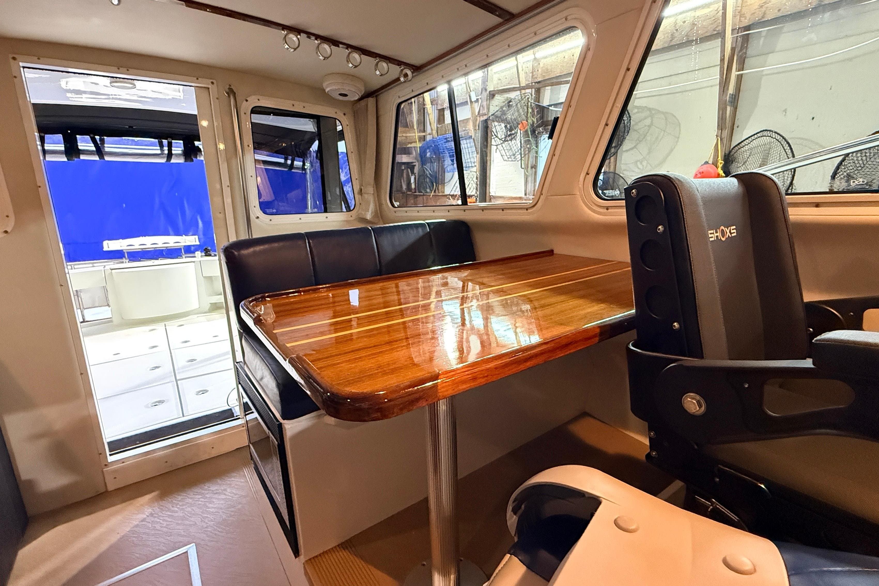 2013 Ocean Sport 33