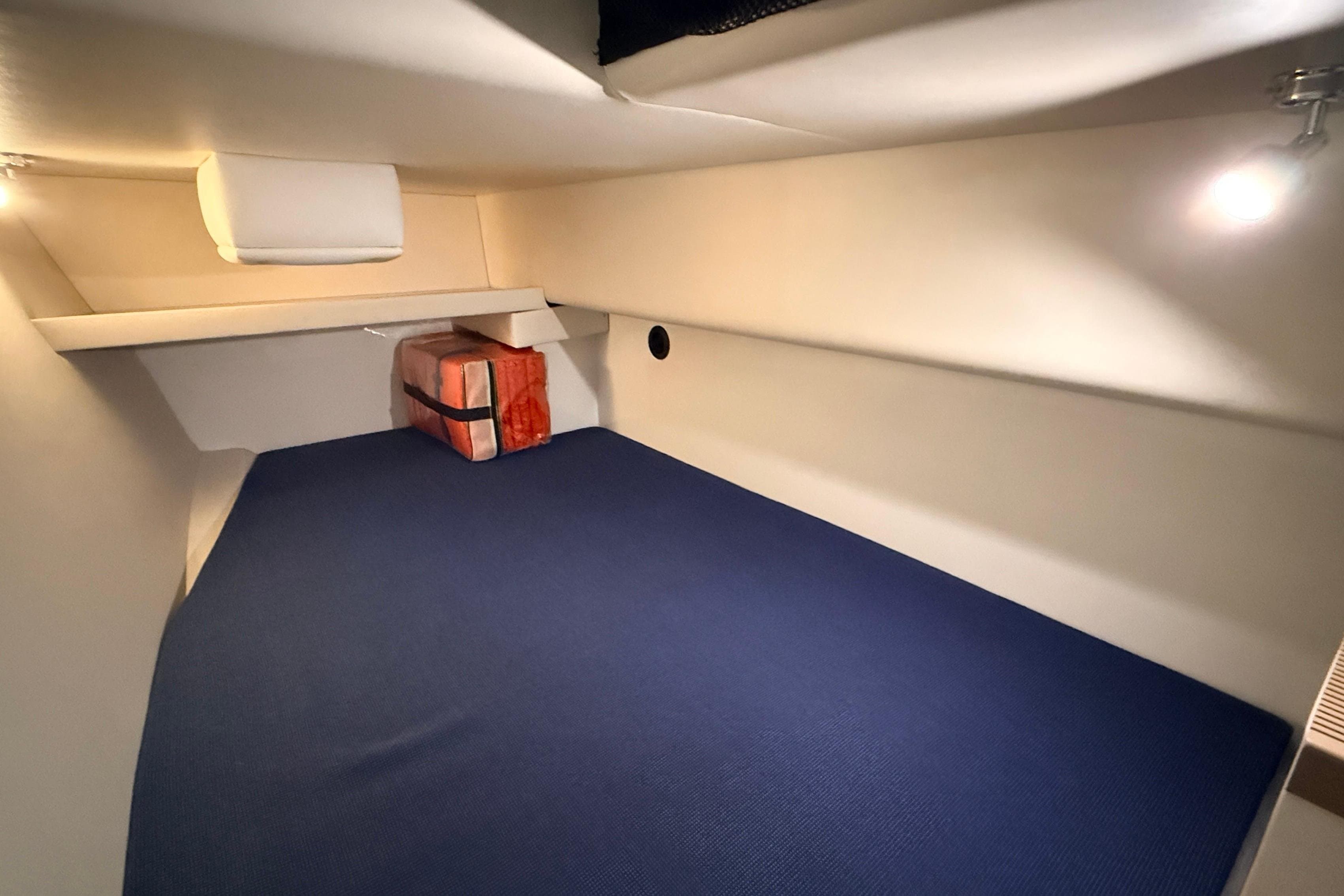 2013 Ocean Sport 33
