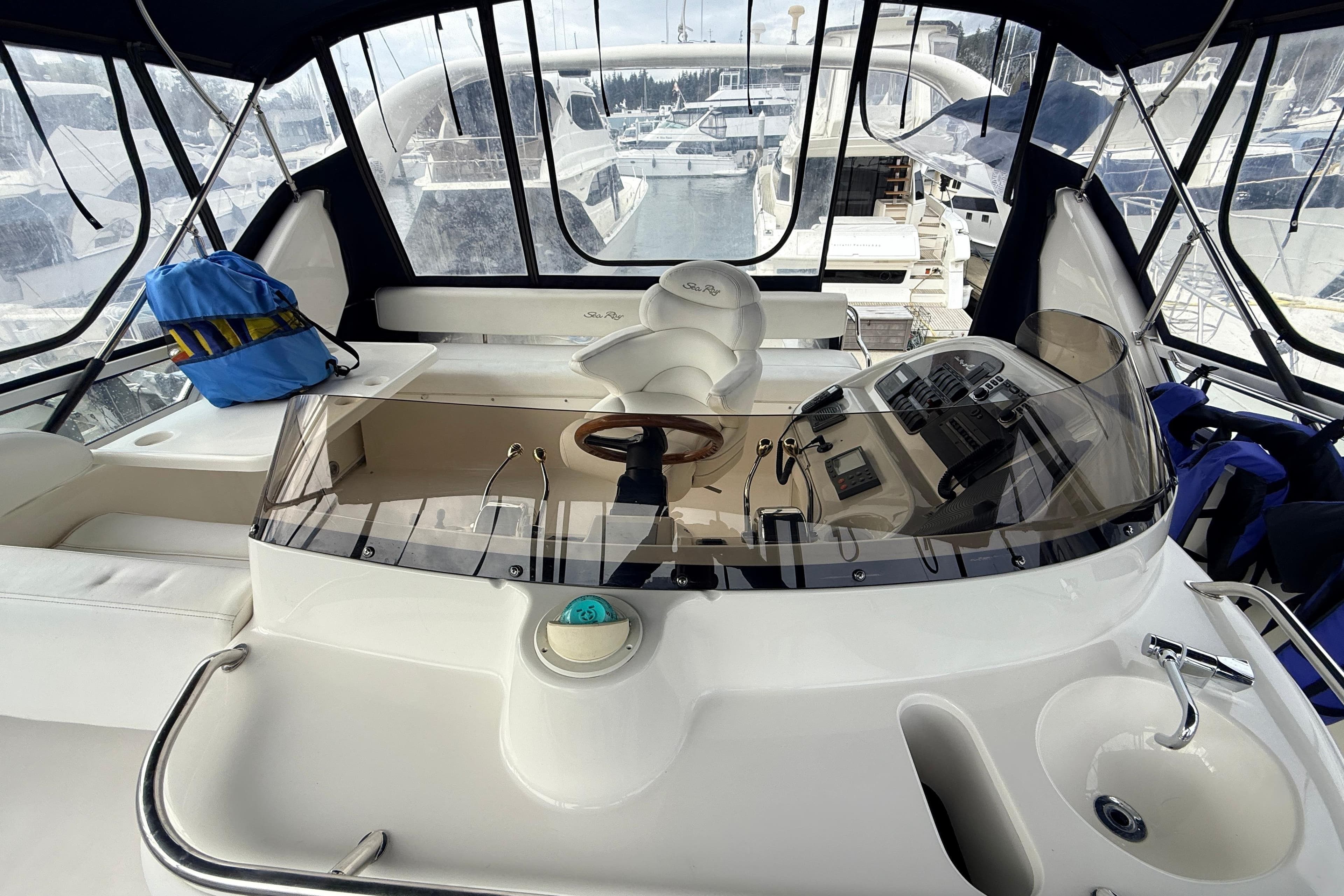 2003 Sea Ray 450 Express Bridge