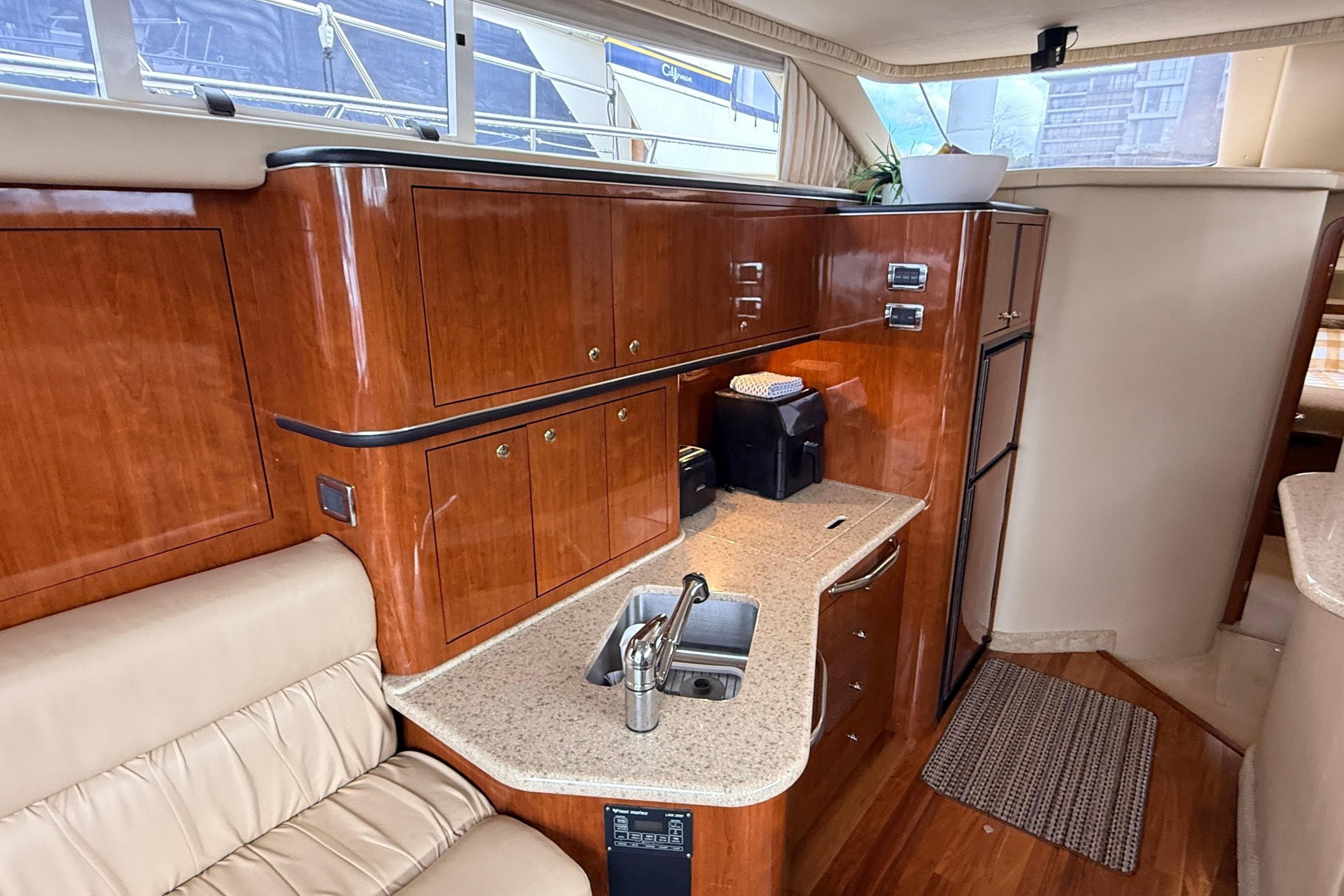 2003 Sea Ray 450 Express Bridge