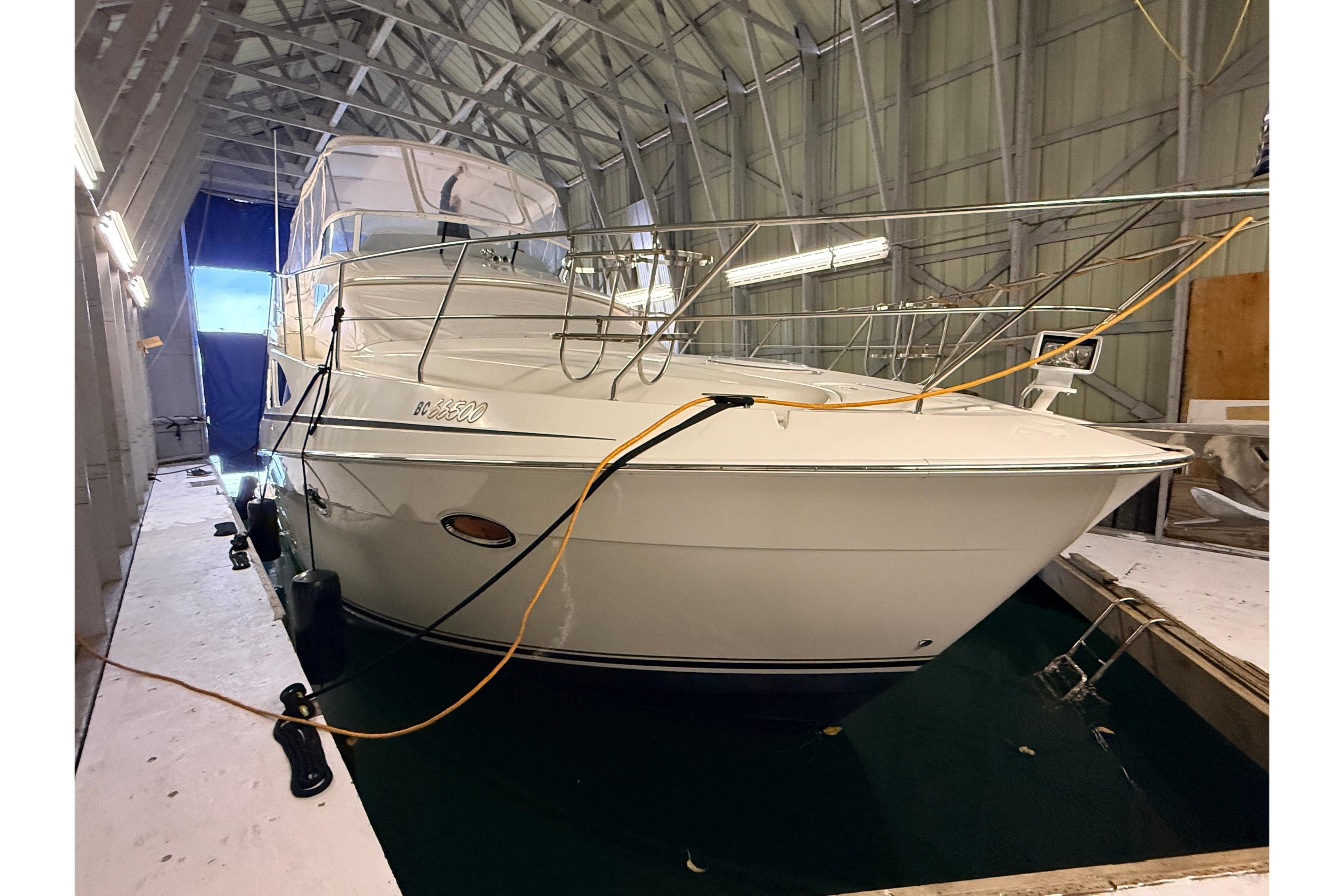 2006 Silverton 38 Sport Bridge