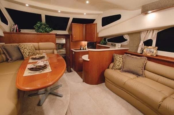 2006 Silverton 38 Sport Bridge