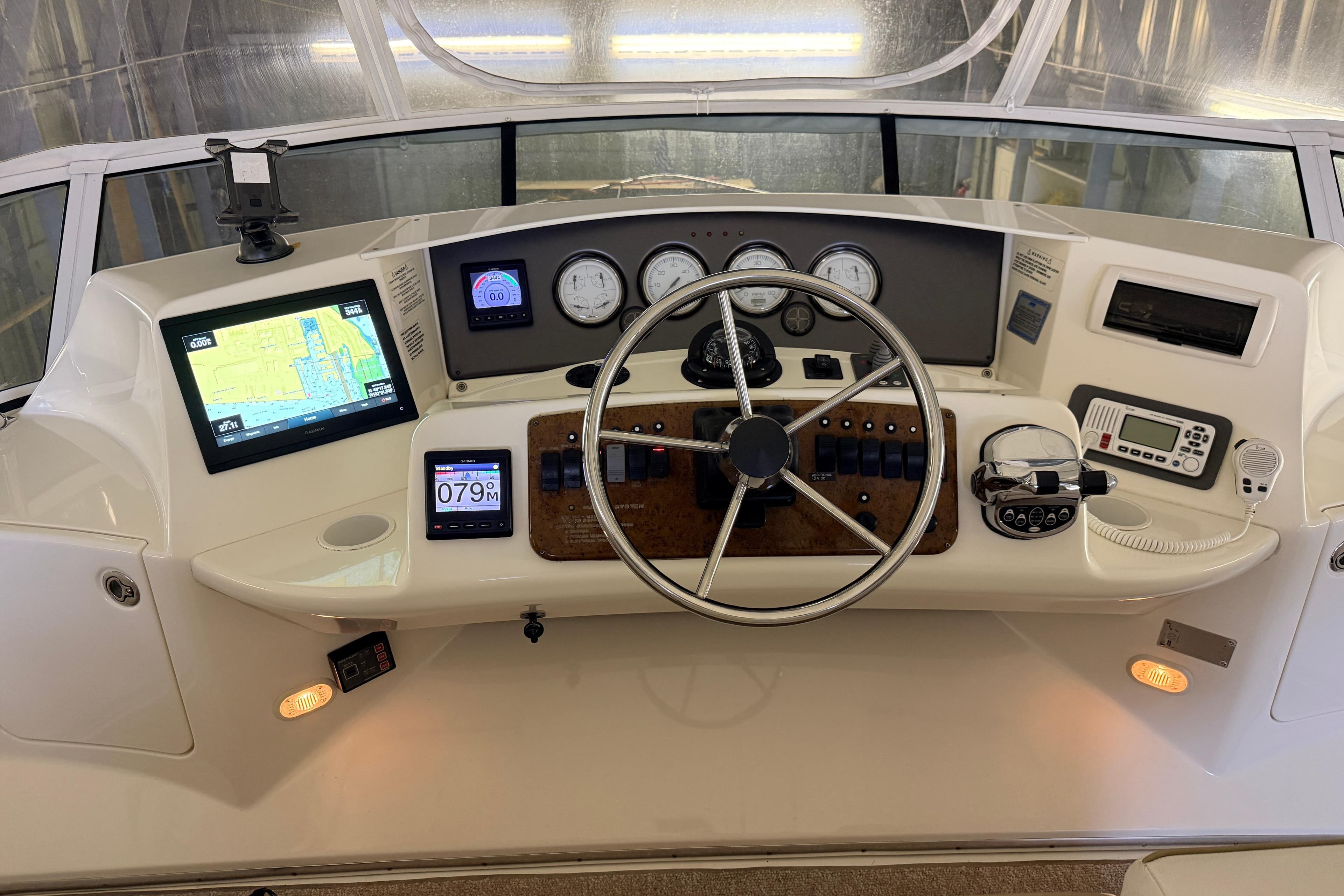 2006 Silverton 38 Sport Bridge