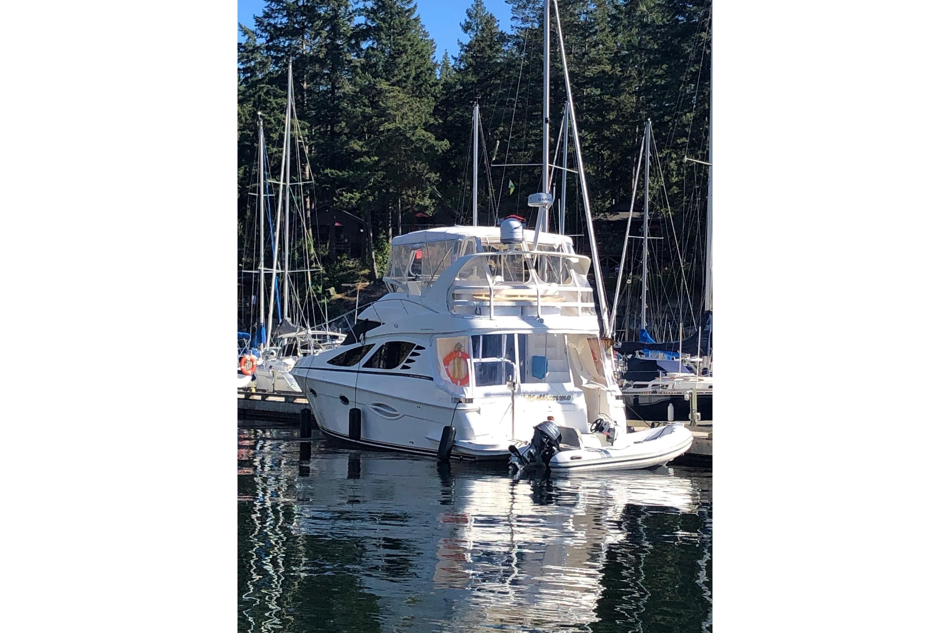 2006 Silverton 38 Sport Bridge
