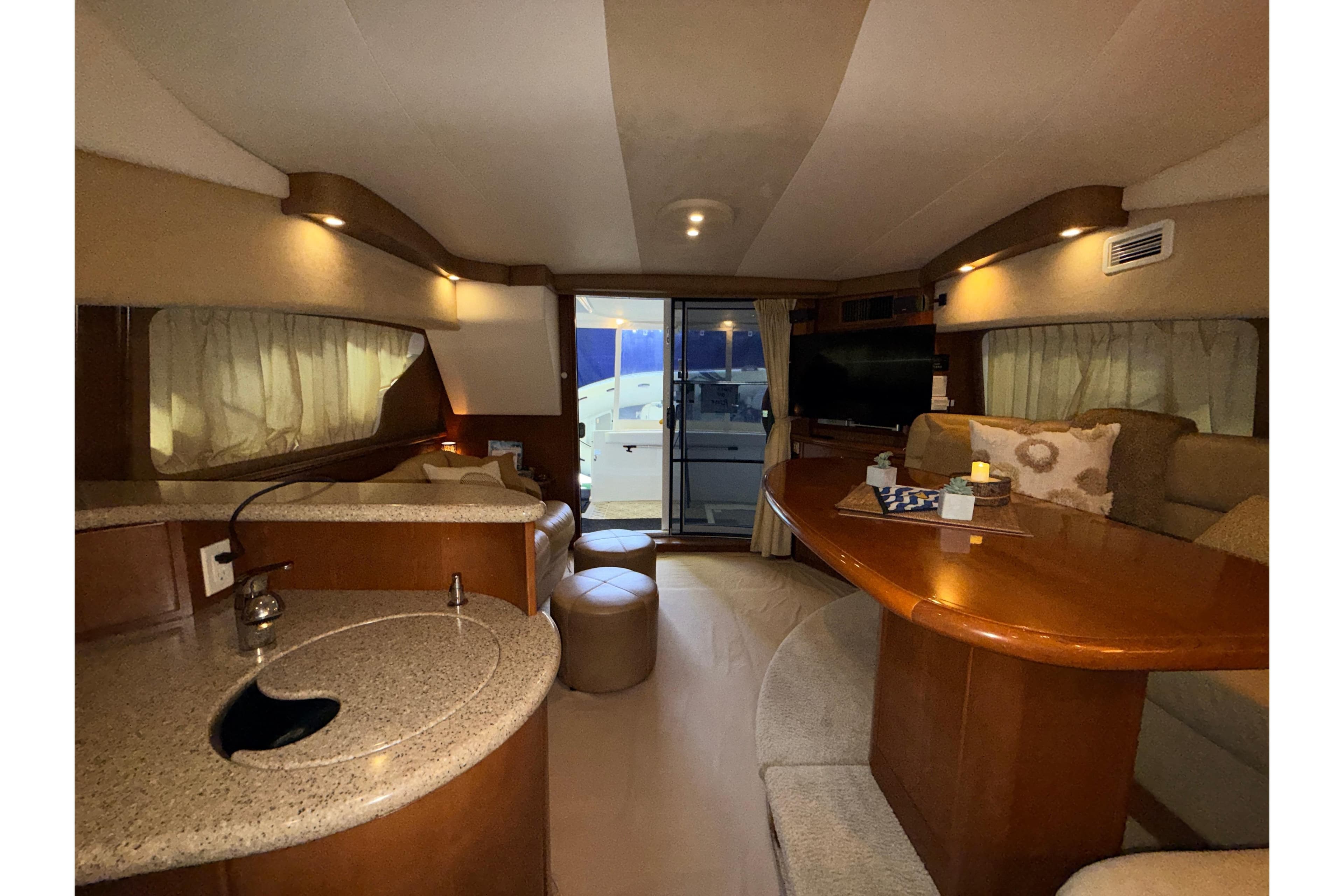 2006 Silverton 38 Sport Bridge