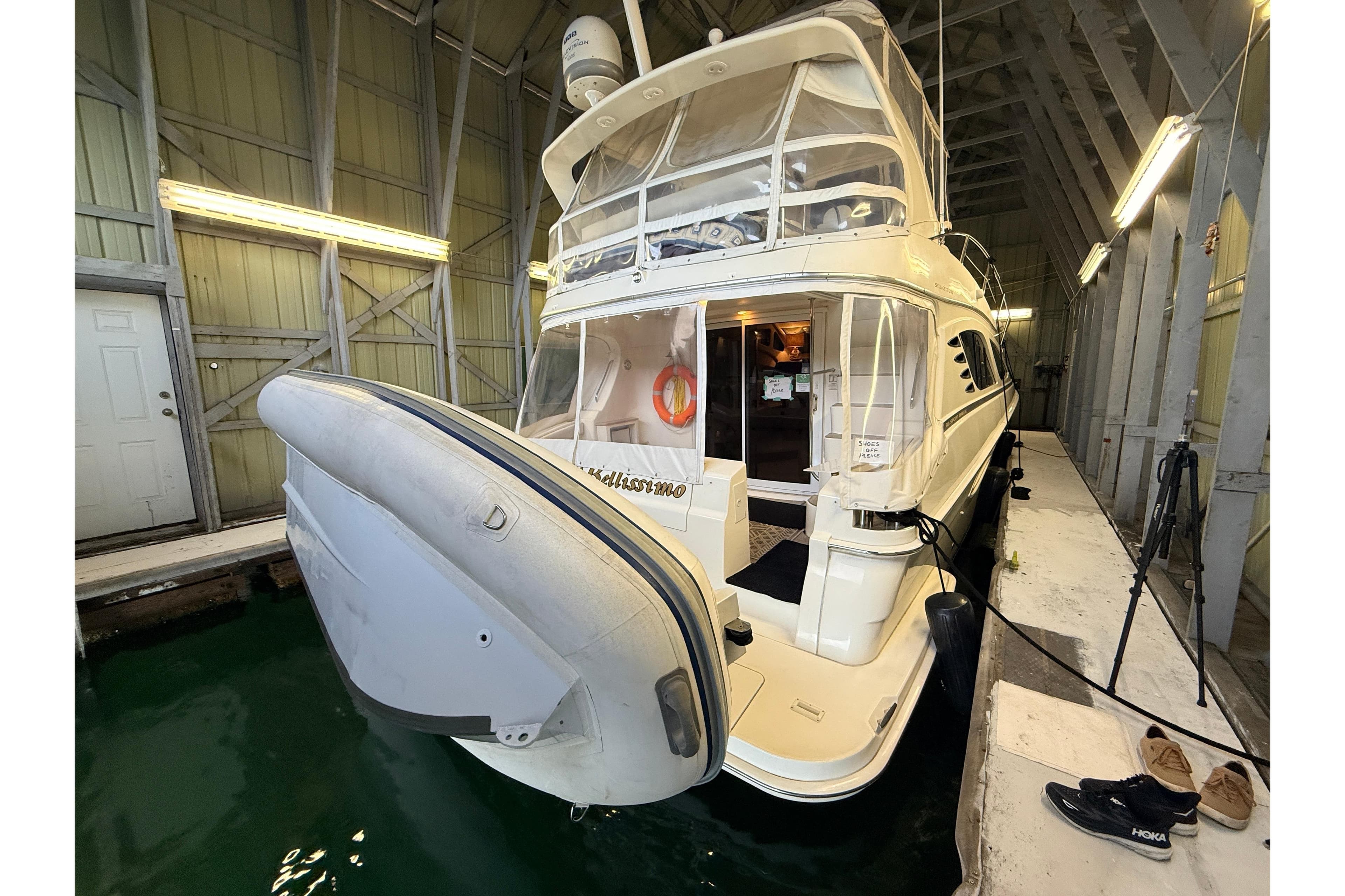 2006 Silverton 38 Sport Bridge