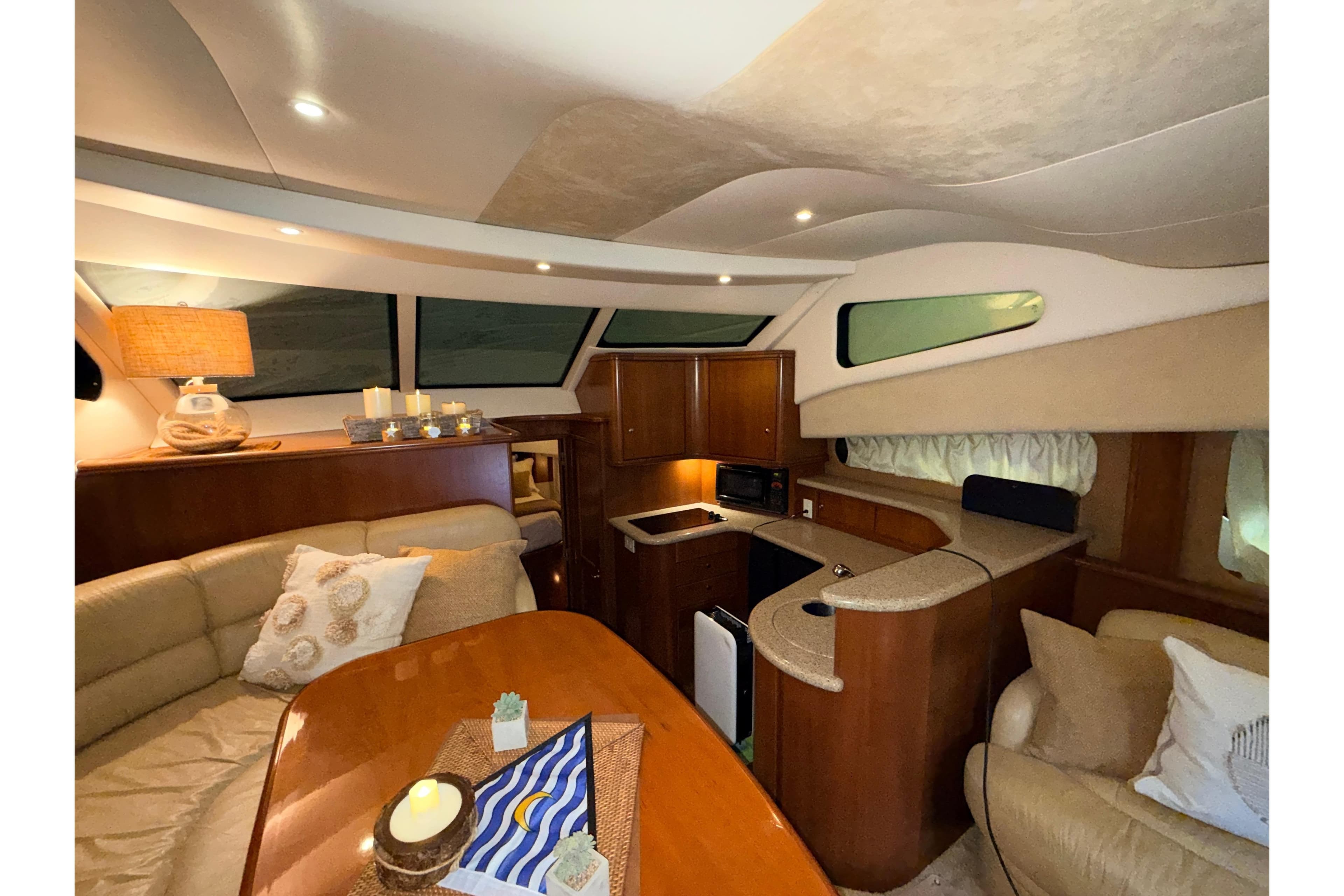 2006 Silverton 38 Sport Bridge