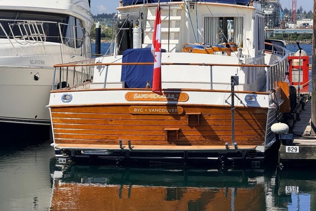 1983 Grand Banks 42 Classic