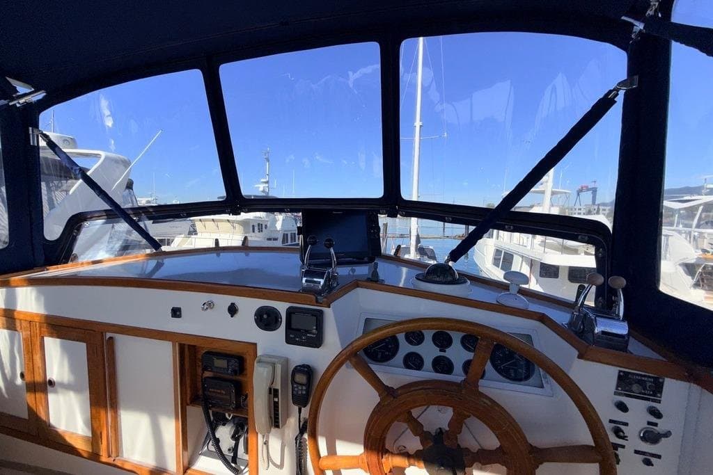 1983 Grand Banks 42 Classic