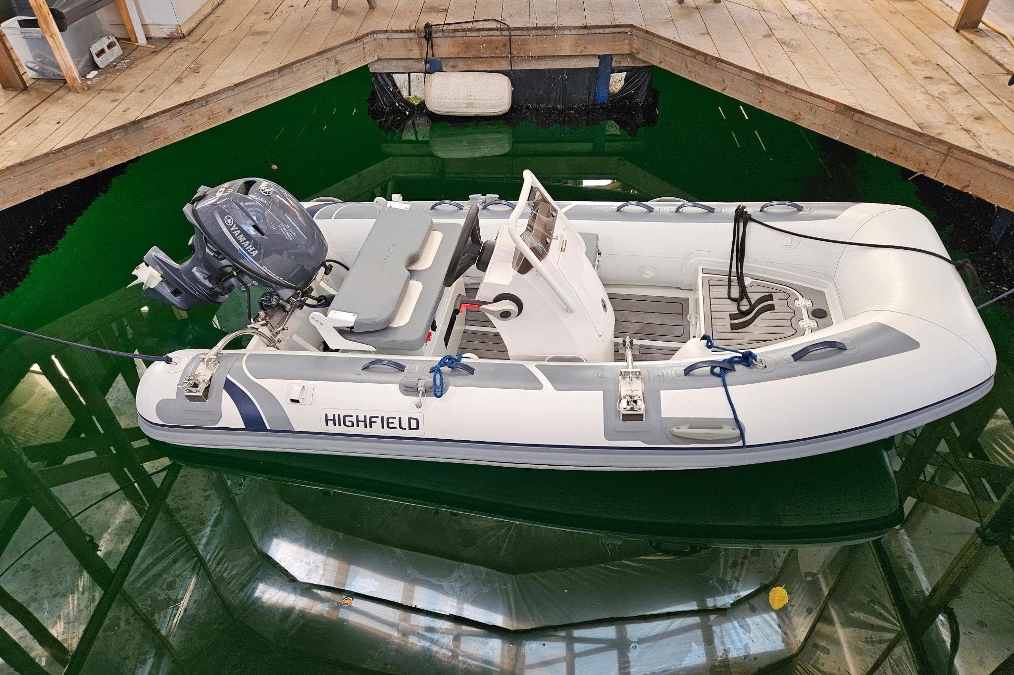 1983 Grand Banks 42 Classic