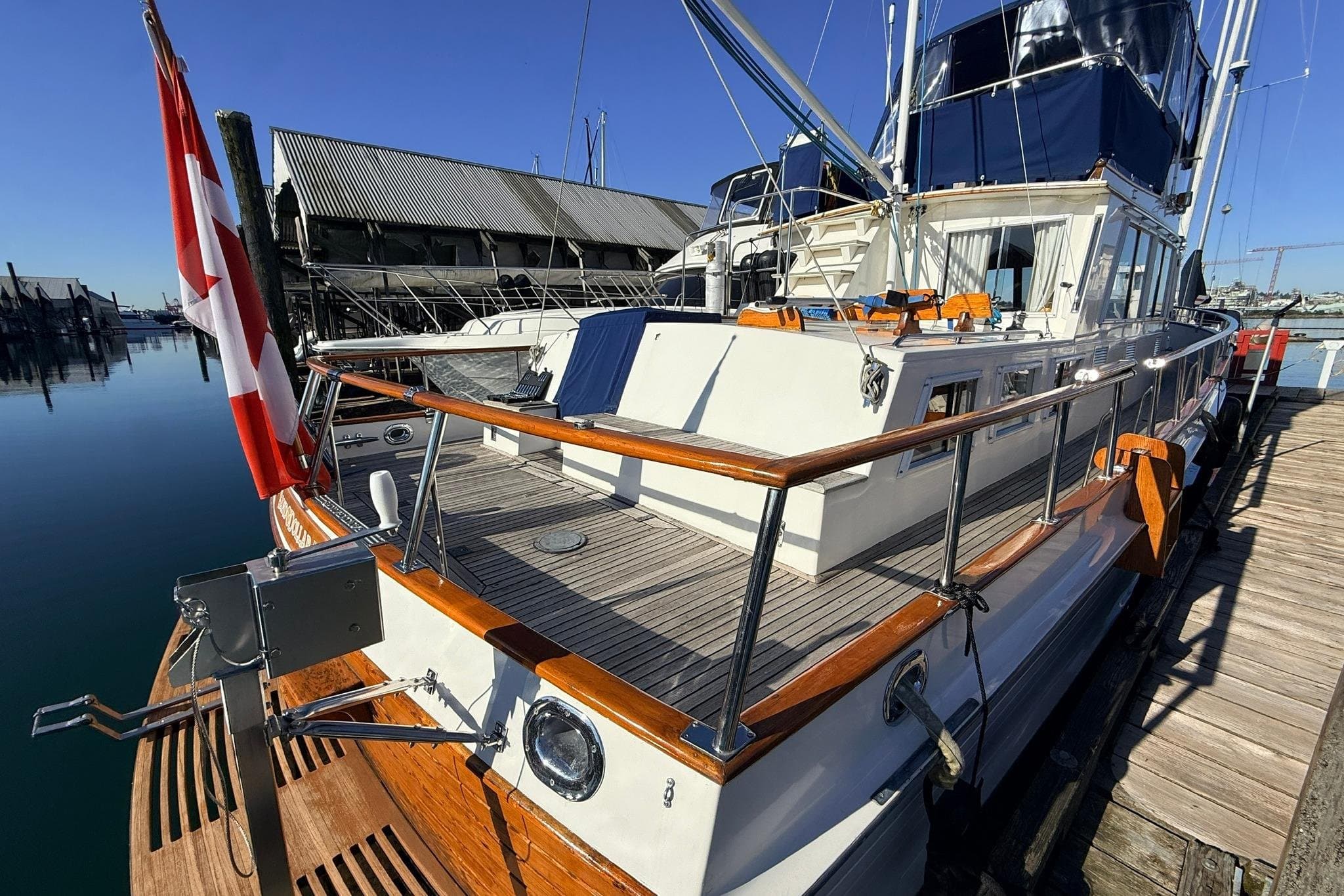 1983 Grand Banks 42 Classic