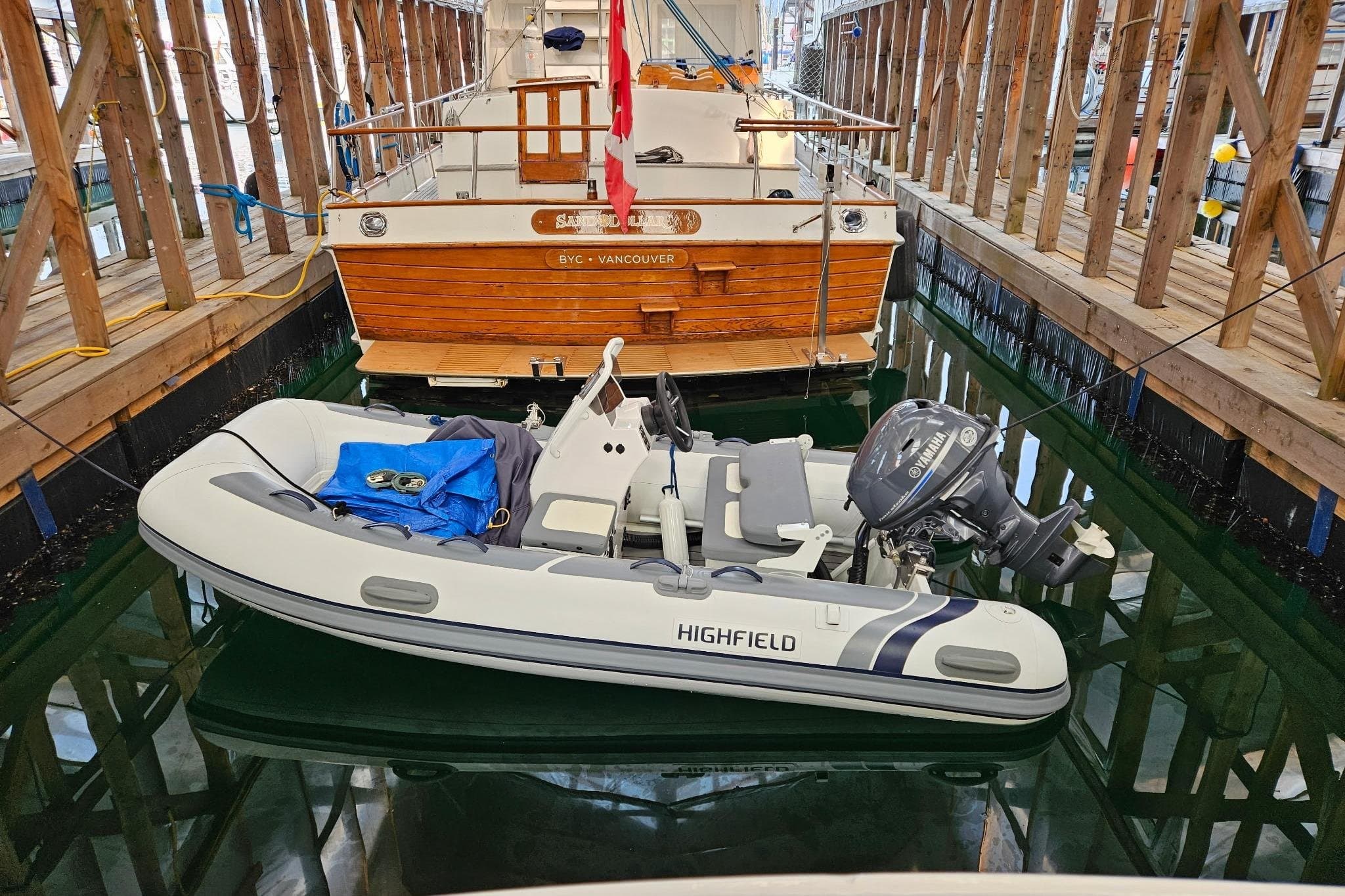 1983 Grand Banks 42 Classic