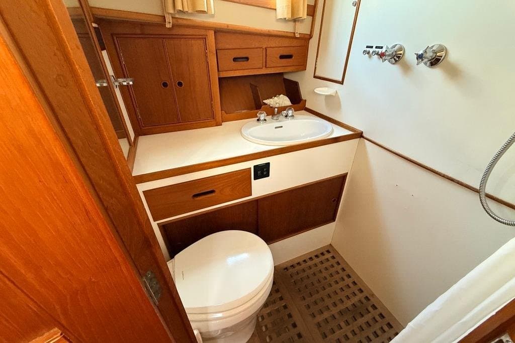 1983 Grand Banks 42 Classic