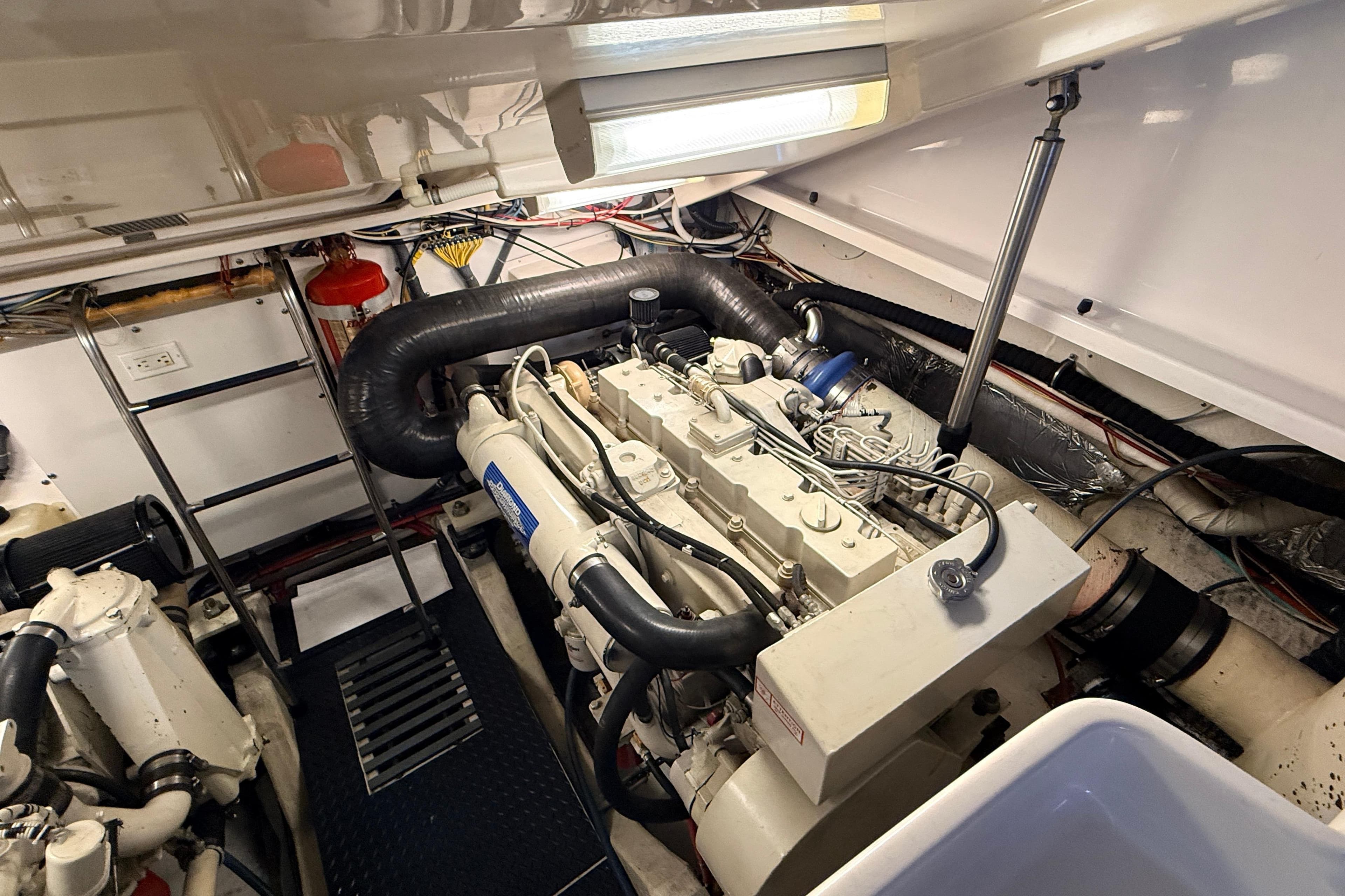 2004 Tiara Yachts 3600 Sovran