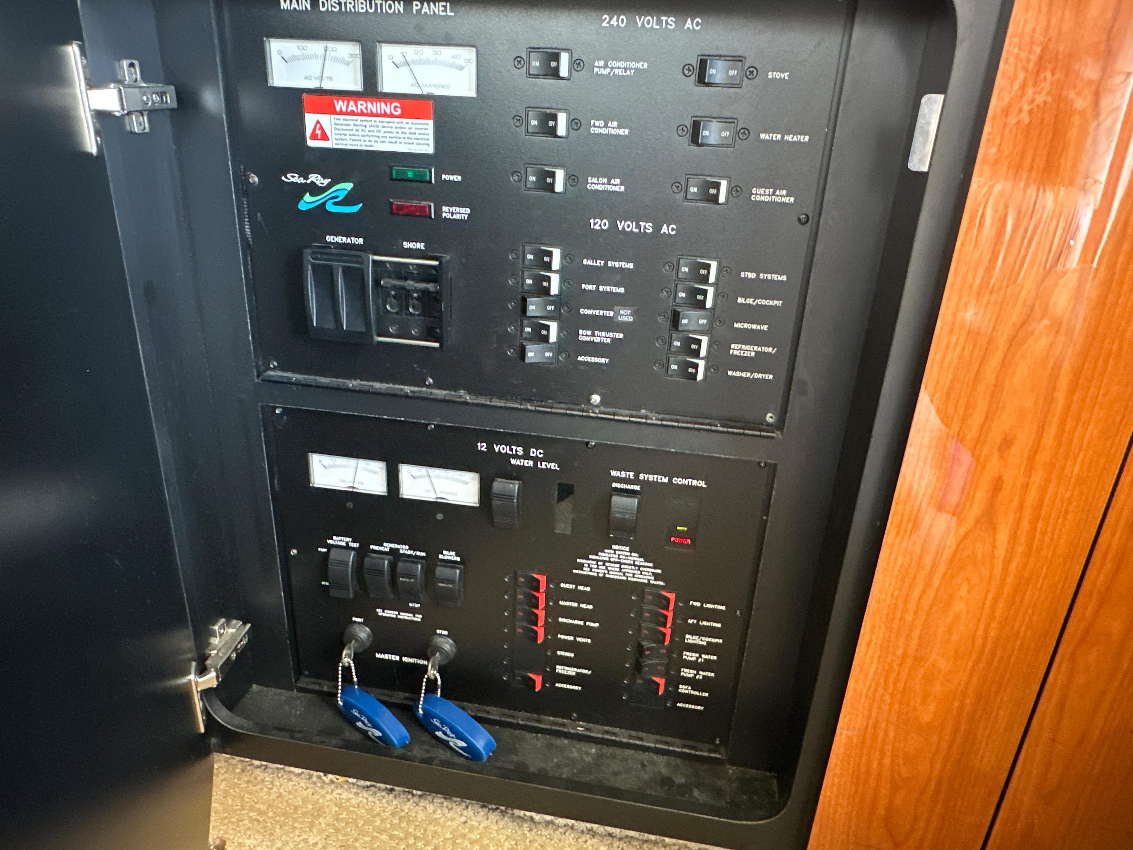 2000 Sea Ray 480 Sedan Bridge