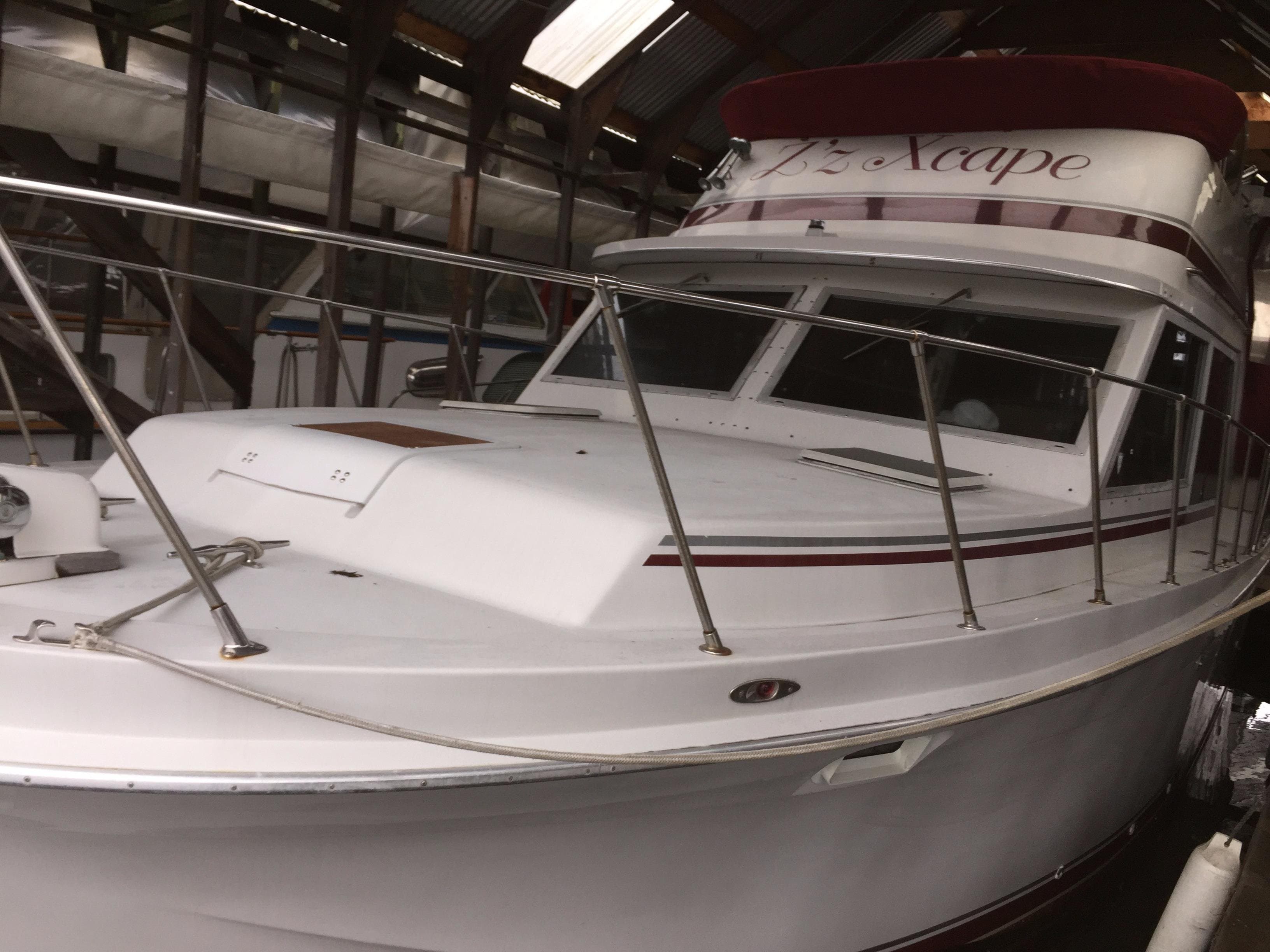 1982 Uniflite Double Cabin
