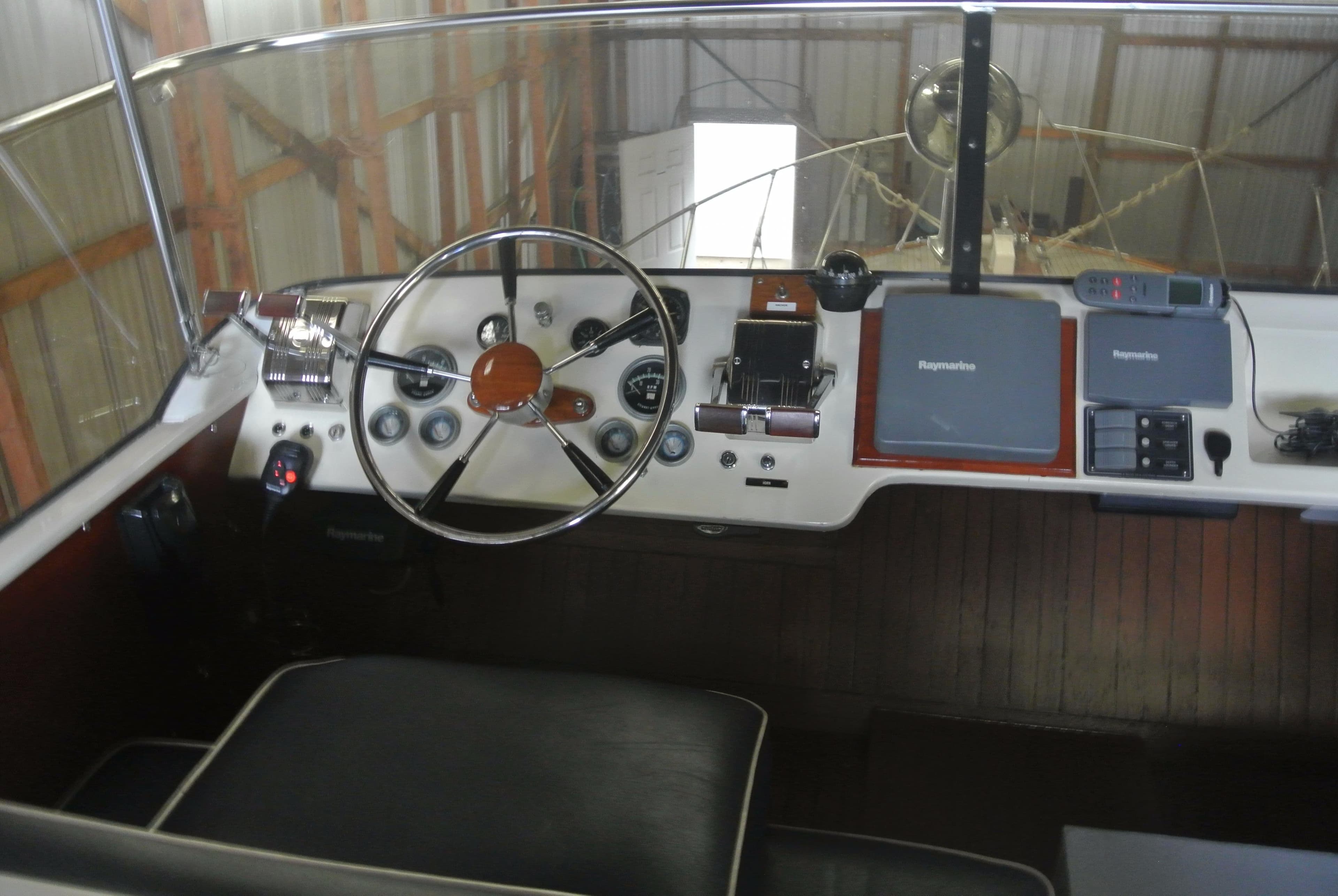 1971 Grenfell Flushdeck Cruiser