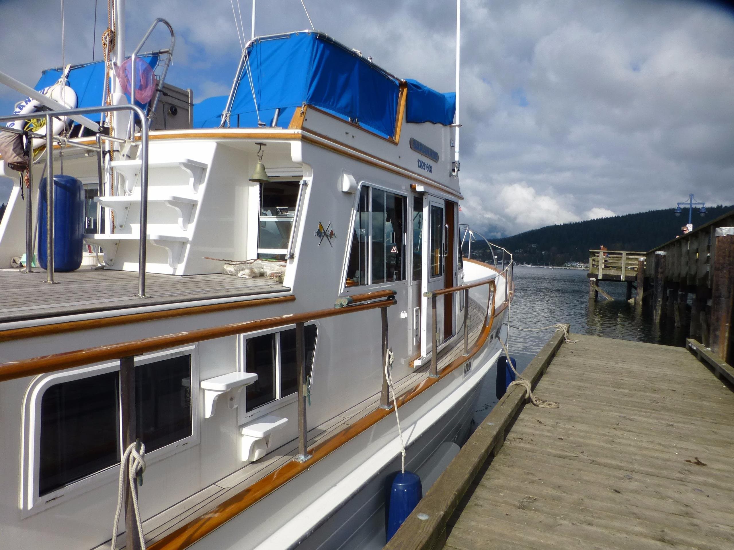 1981 Island Gypsy Quad Cabin