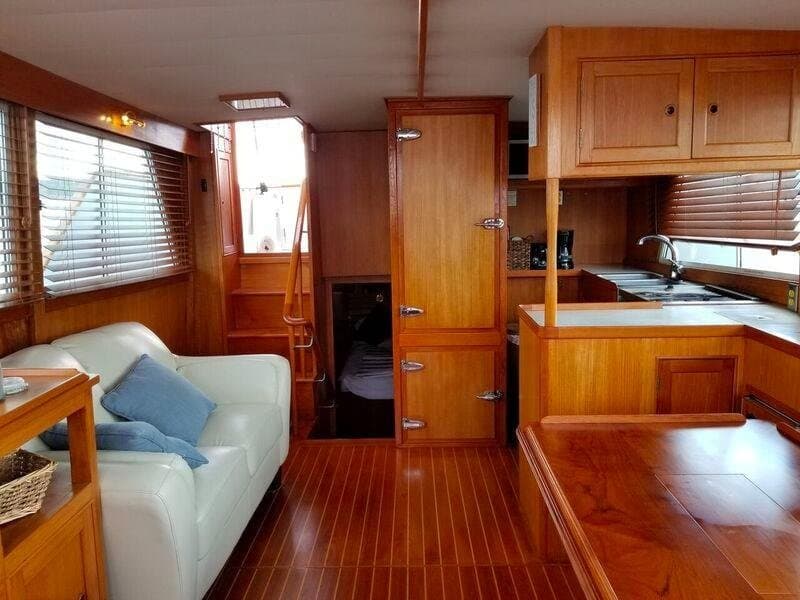 1986 Island Gypsy 44 aft cabin