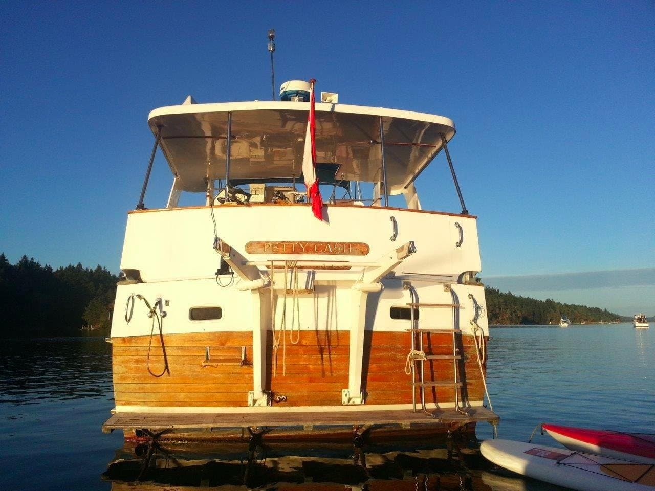 1986 Island Gypsy 44 aft cabin