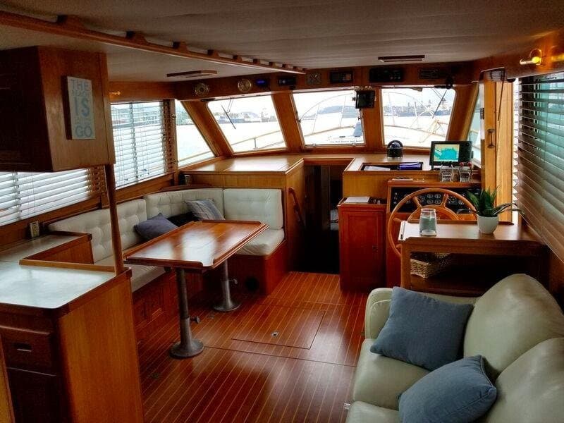 1986 Island Gypsy 44 aft cabin