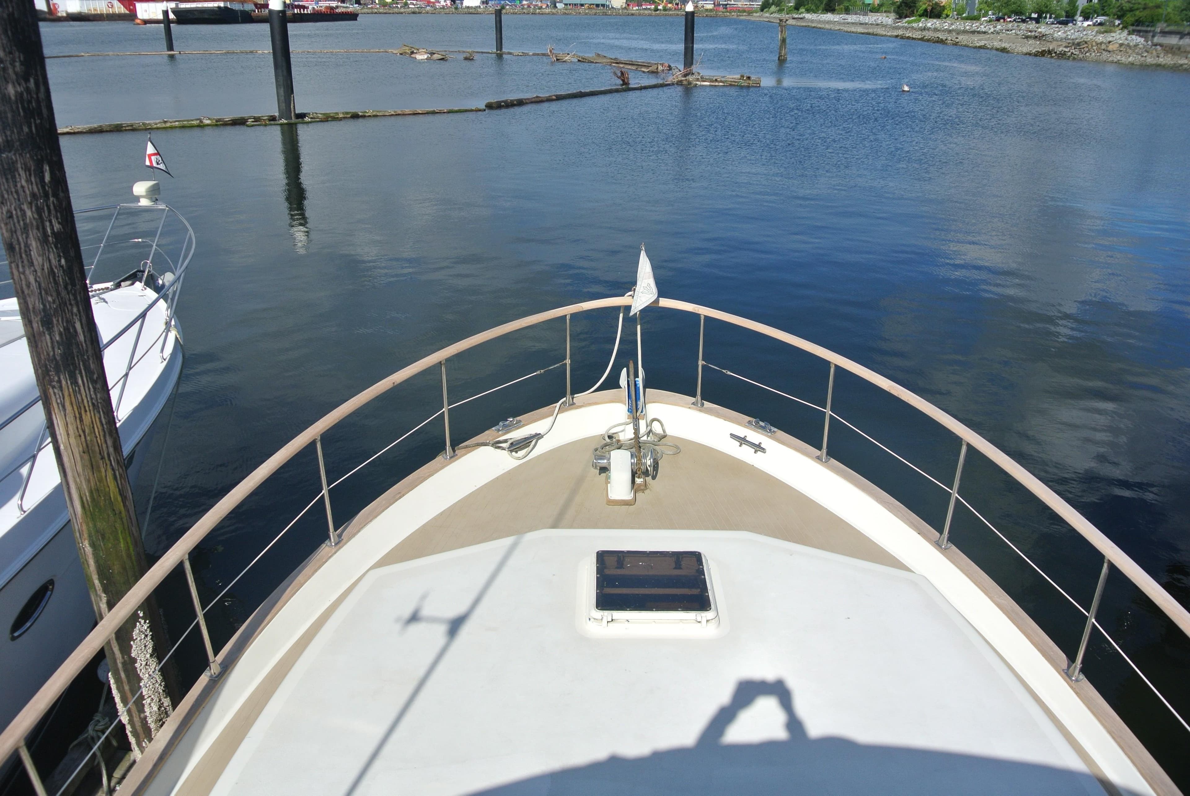 1977 Tollycraft 48 Cockpit Motor Yacht