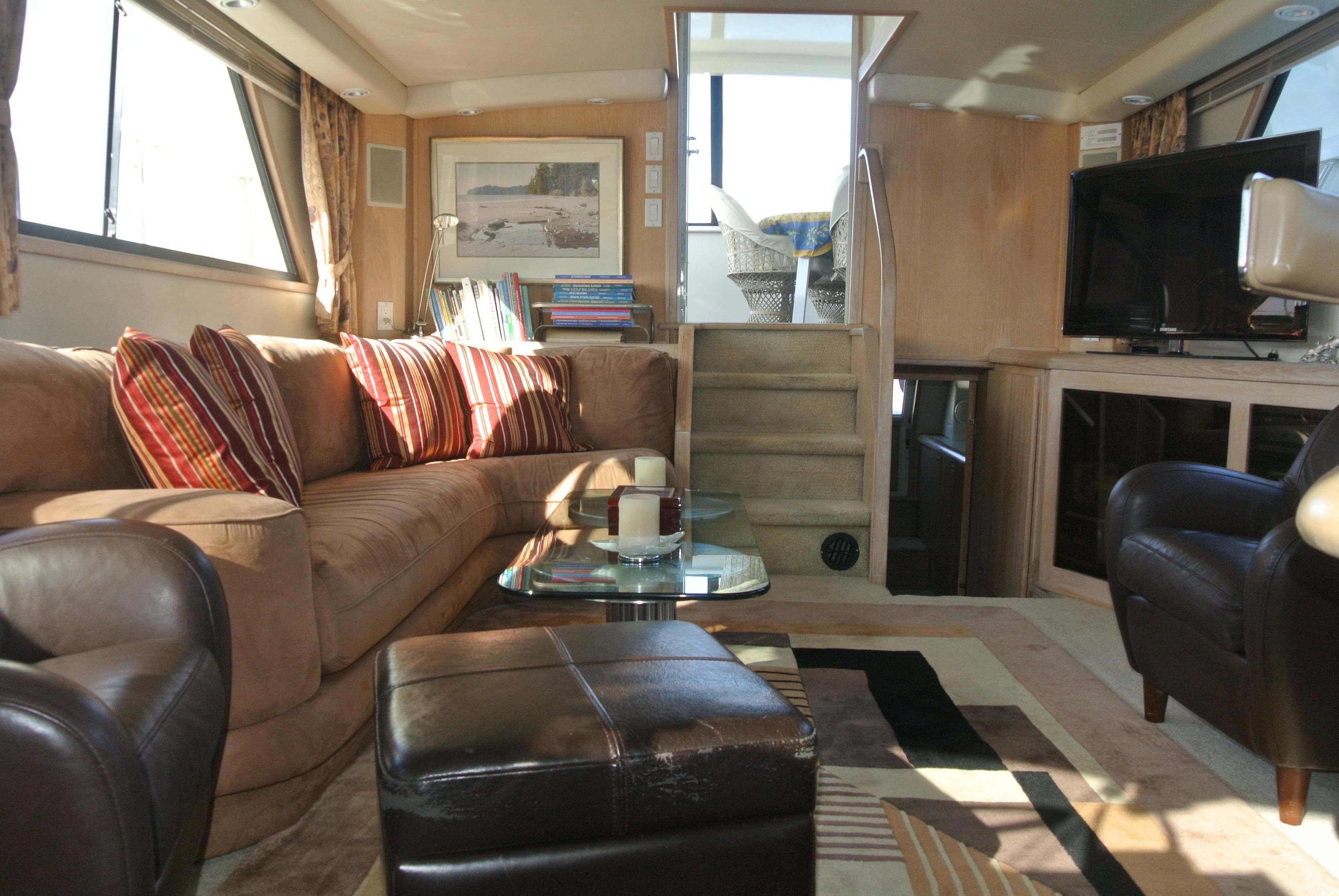 1991 Californian 55 Cockpit Motor Yacht