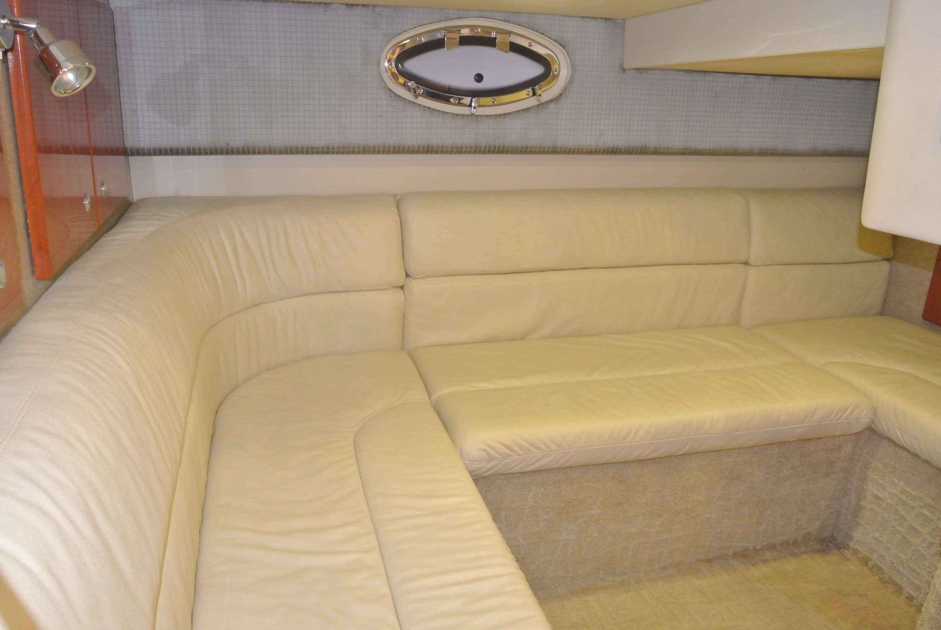 2007 Formula 31 Performance Cruiser