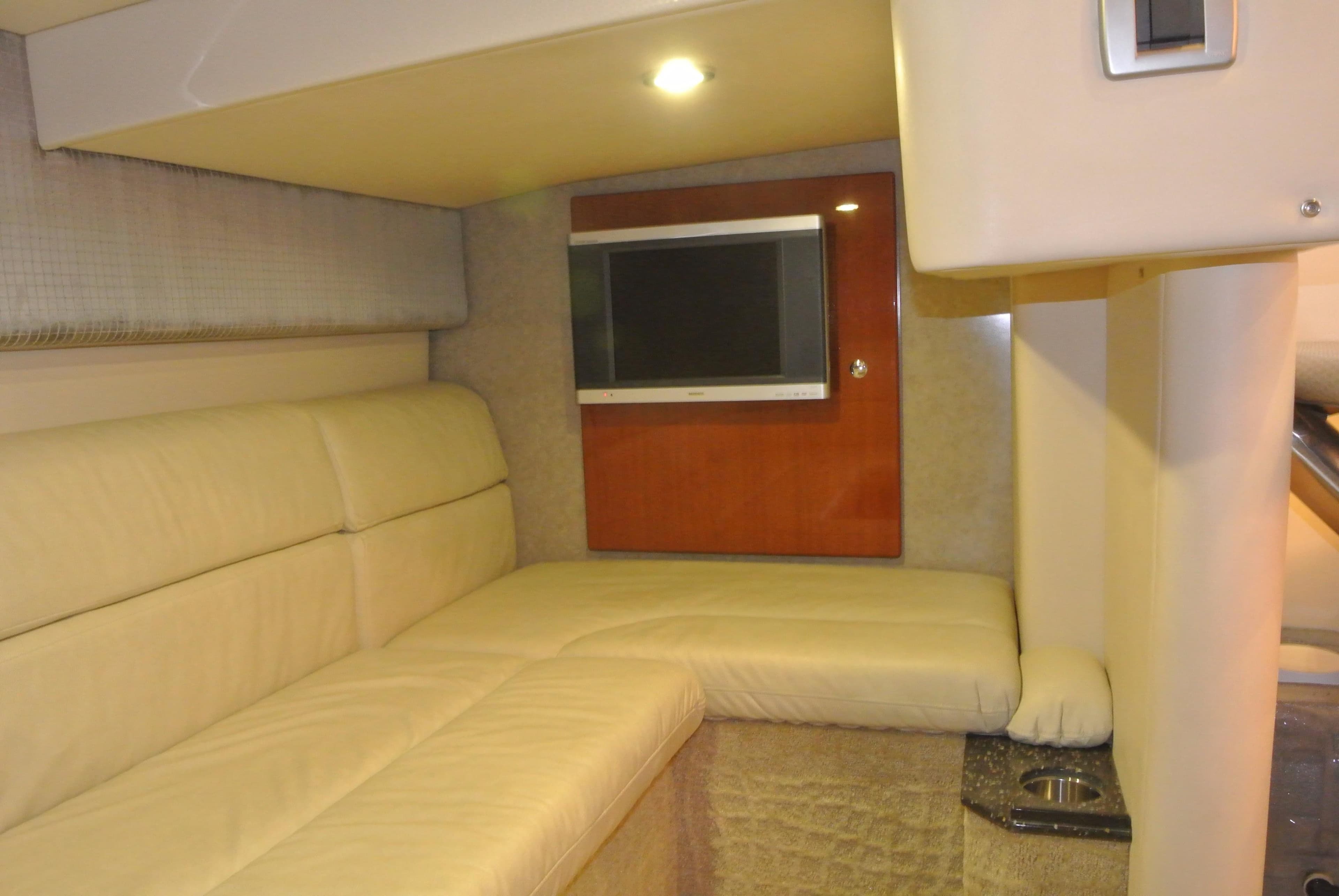 2007 Formula 31 Performance Cruiser