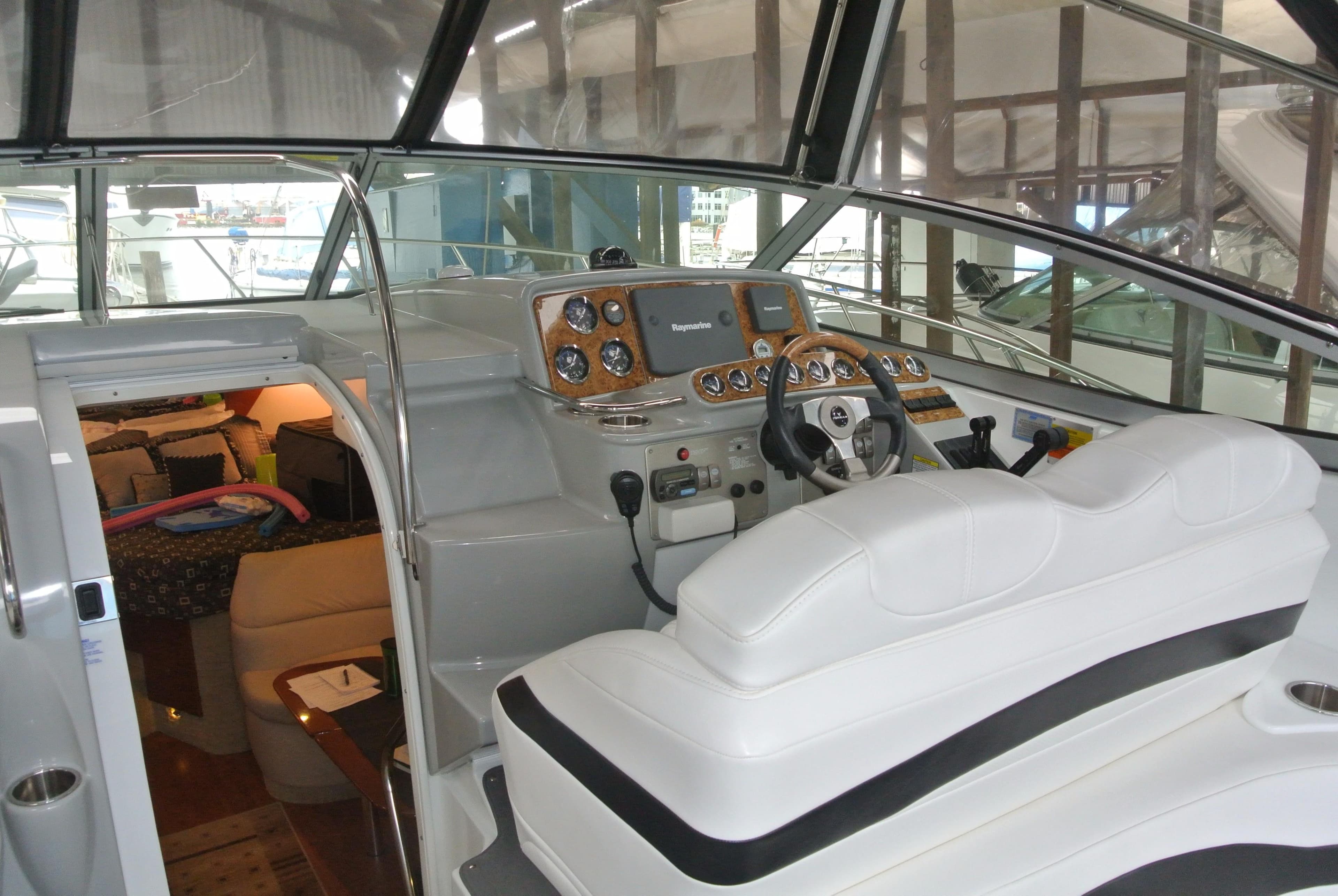 2007 Formula 31 Performance Cruiser