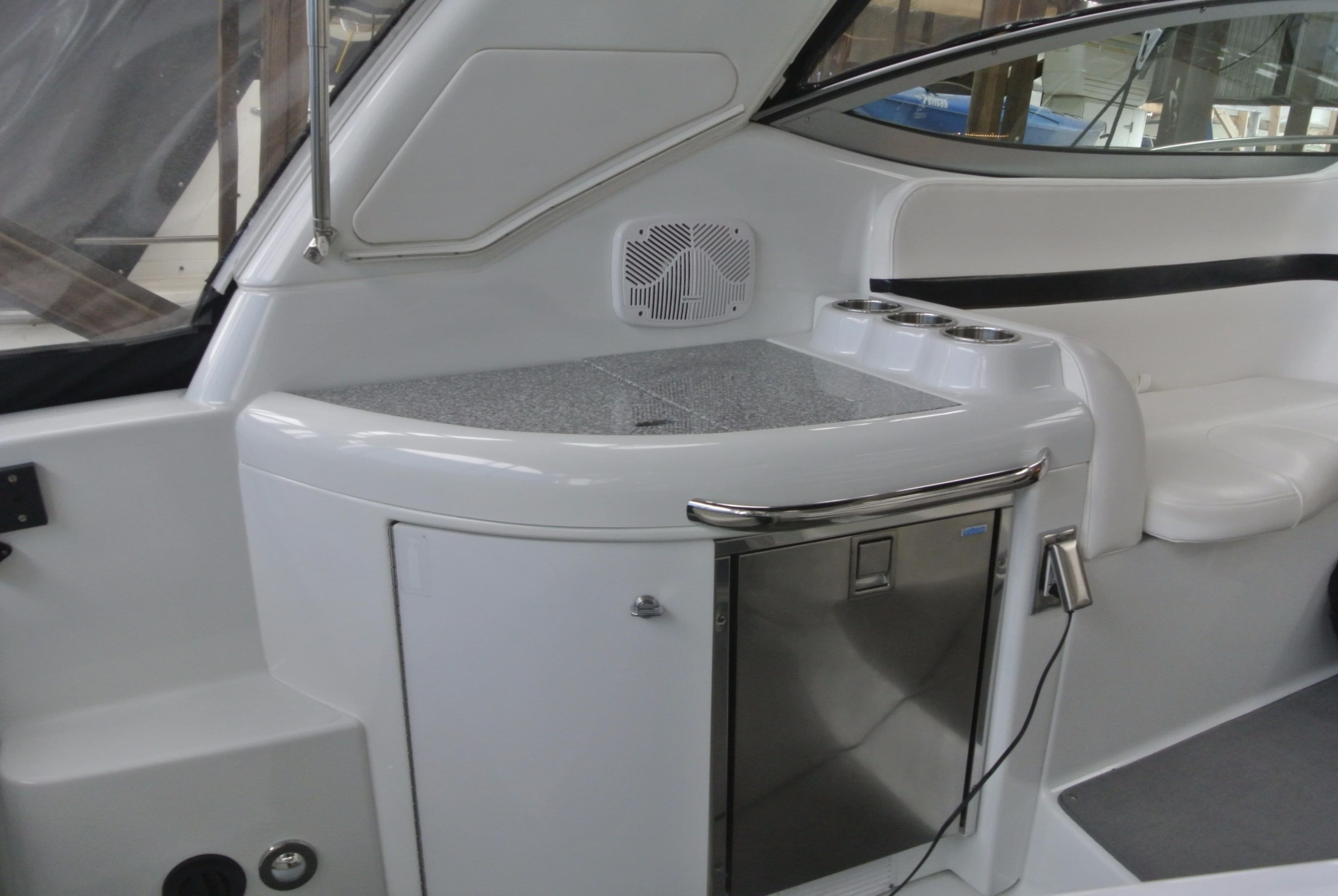 2007 Formula 31 Performance Cruiser
