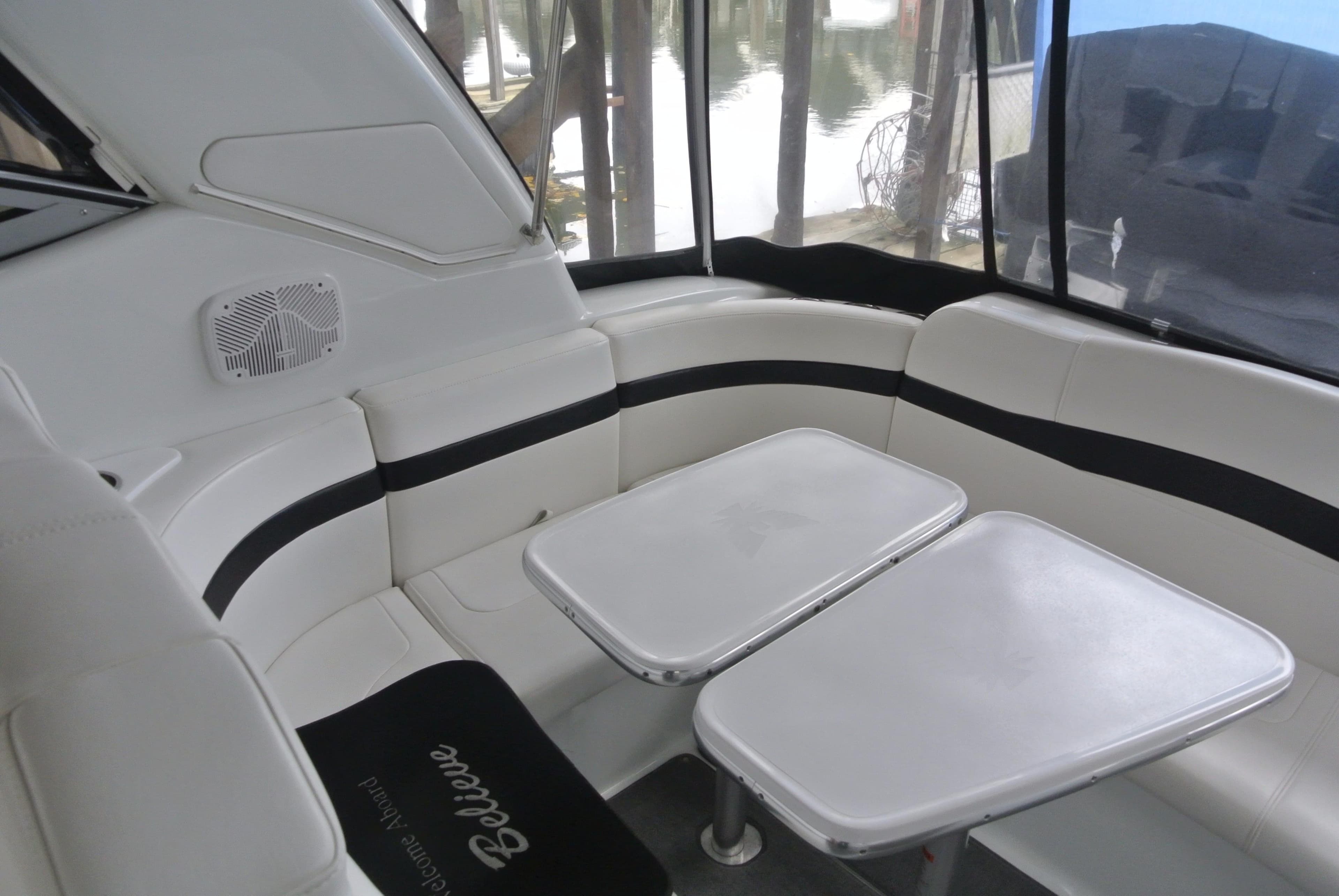 2007 Formula 31 Performance Cruiser