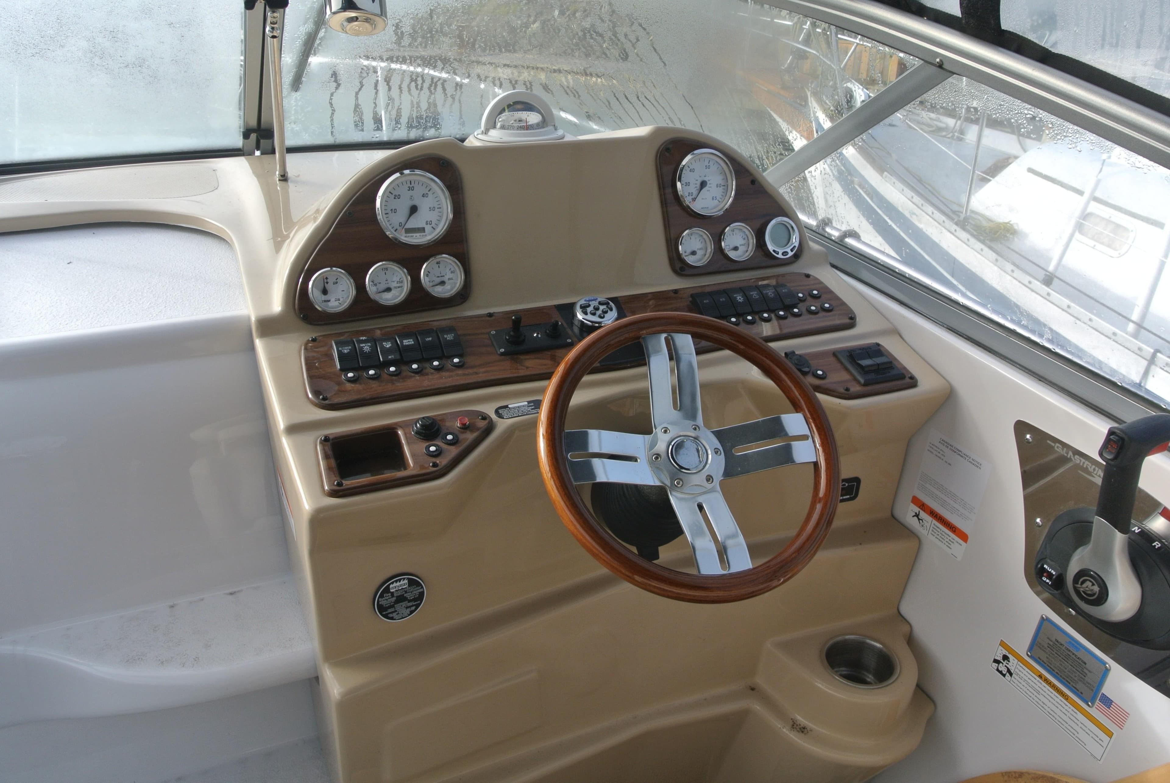 2014 Glastron 289