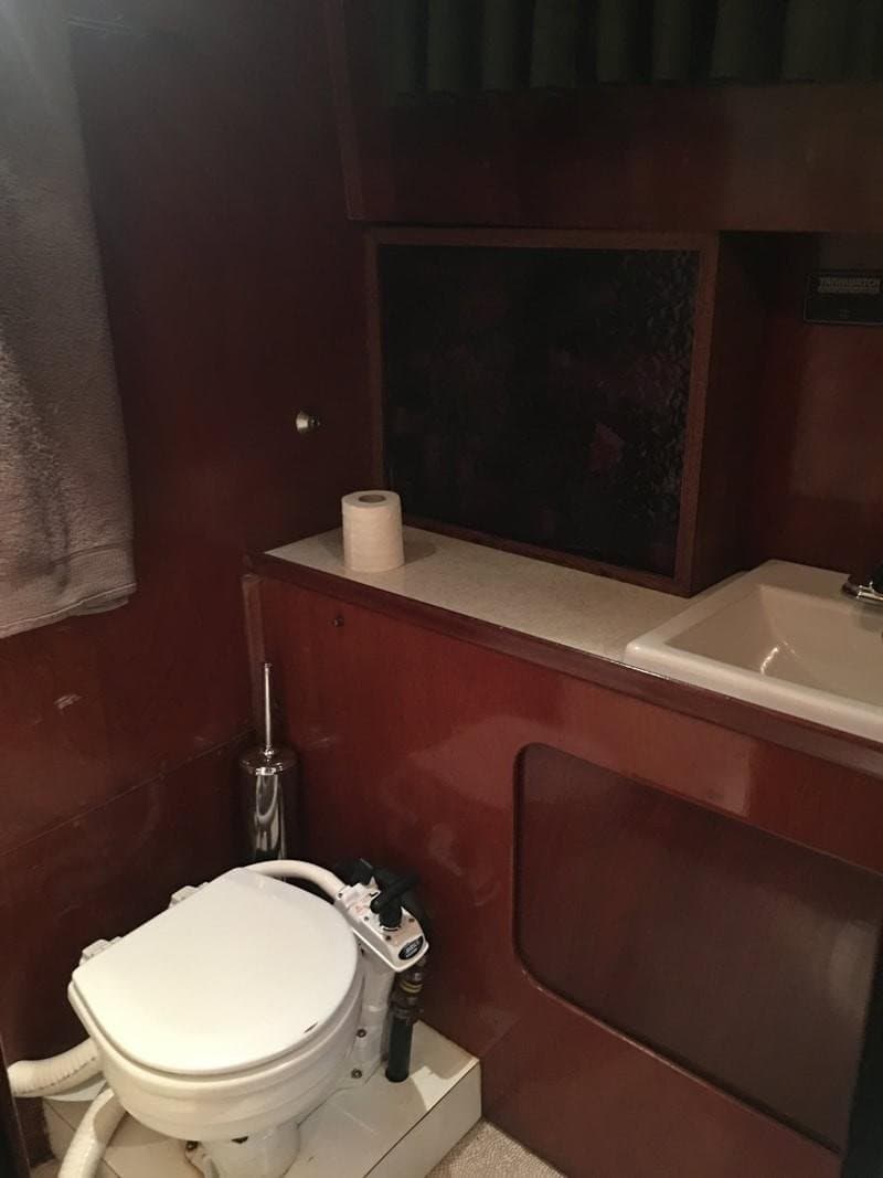 1966 Tollycraft 38 Tri Cabin