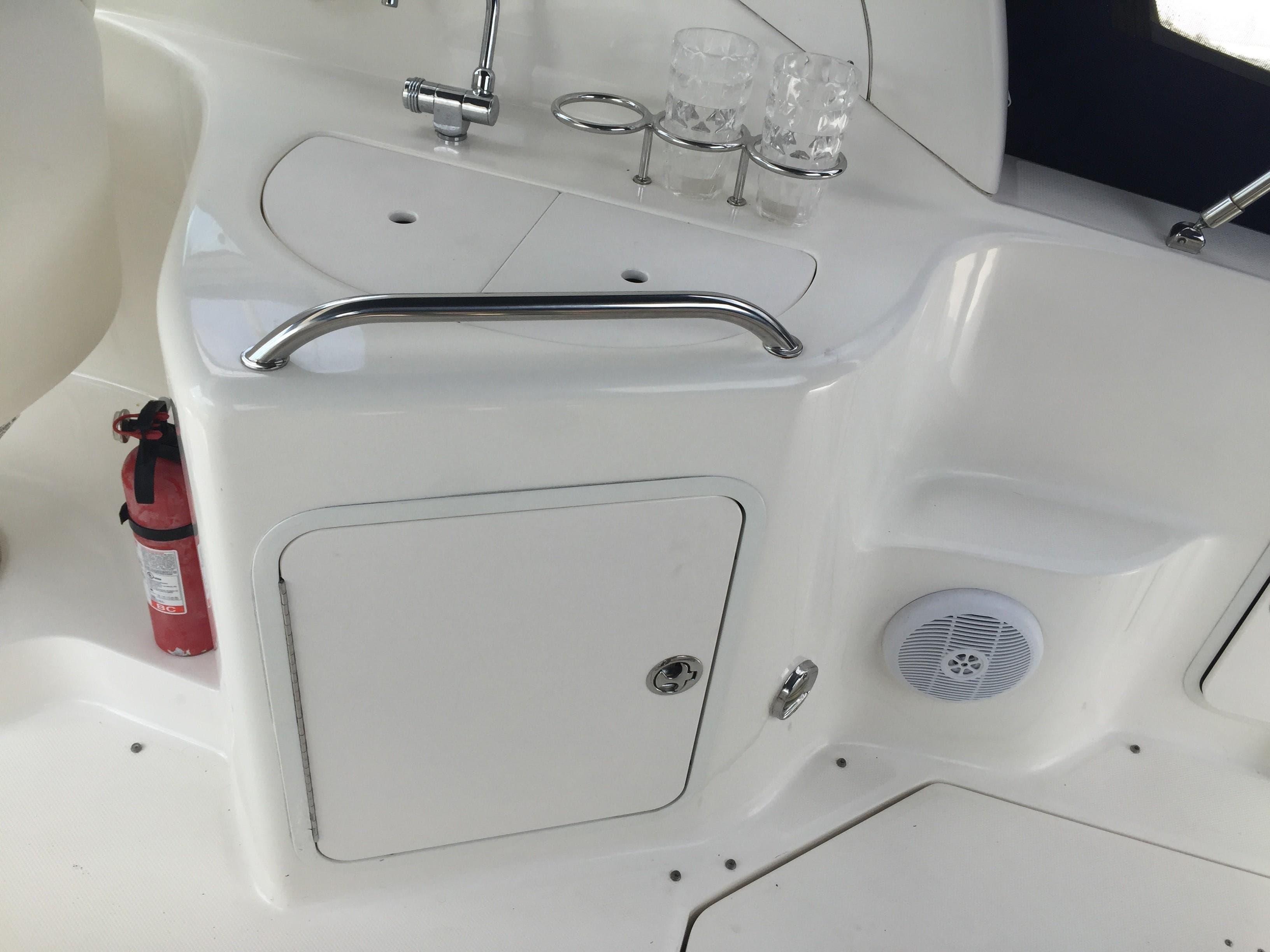 2004 Sea Ray Sundancer 280