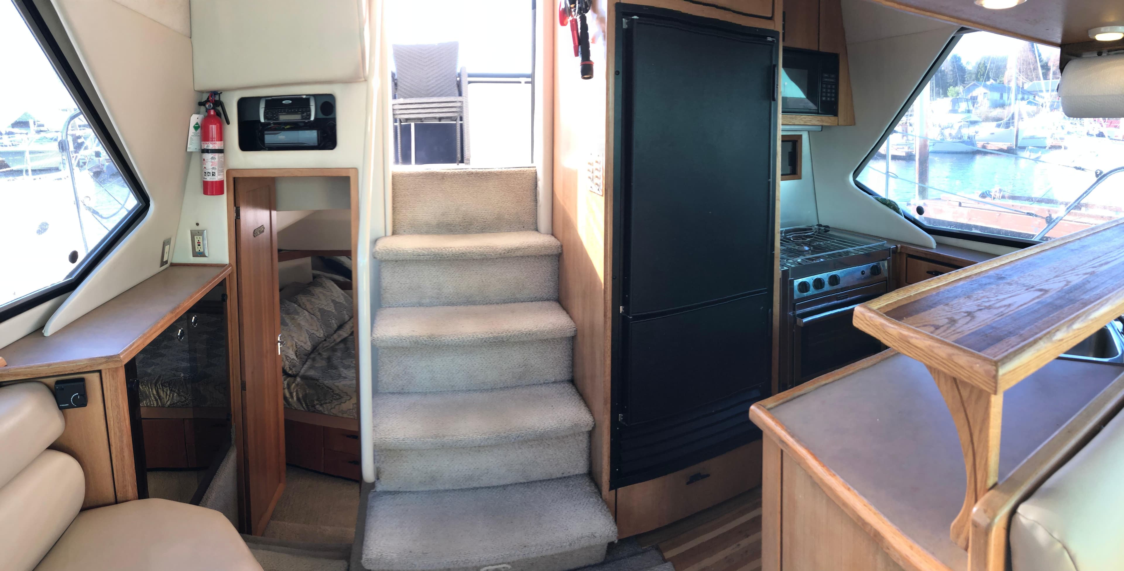 1998 Bayliner 4087 Aft Cabin Motoryacht