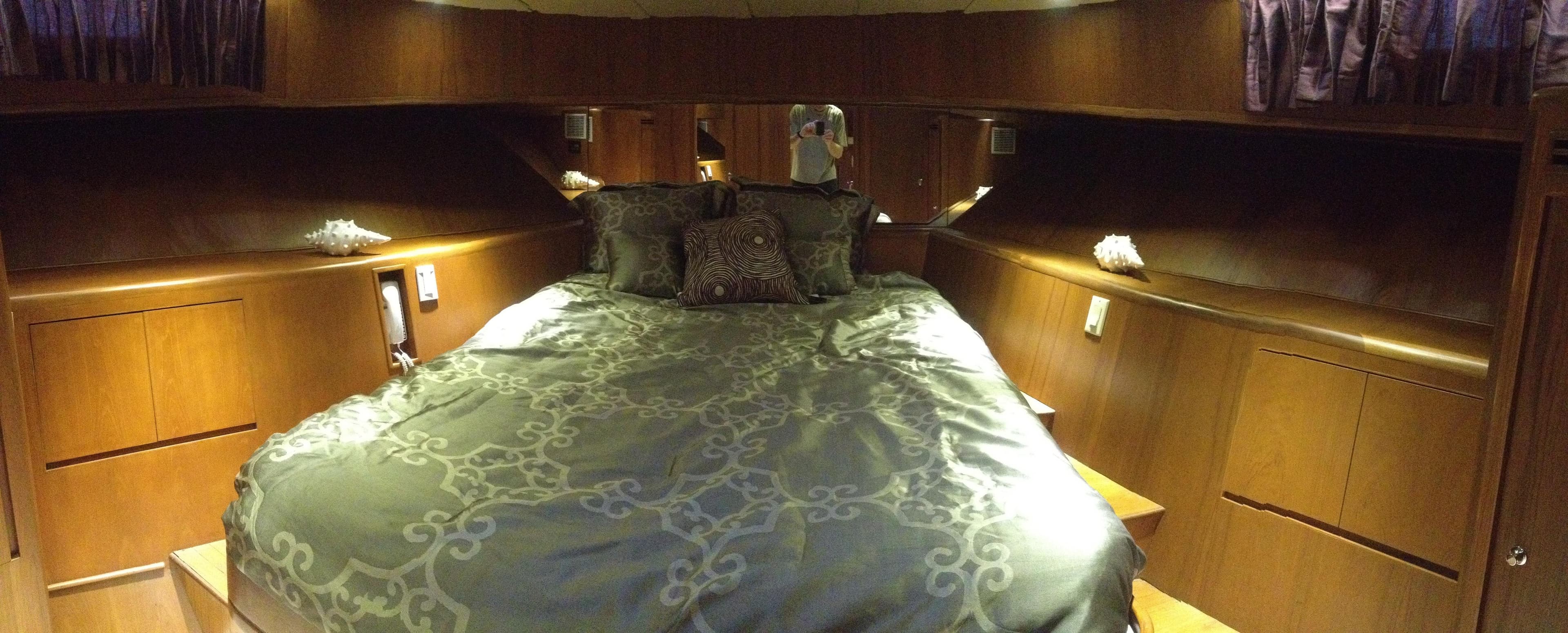 1993 Ocean Alexander 630