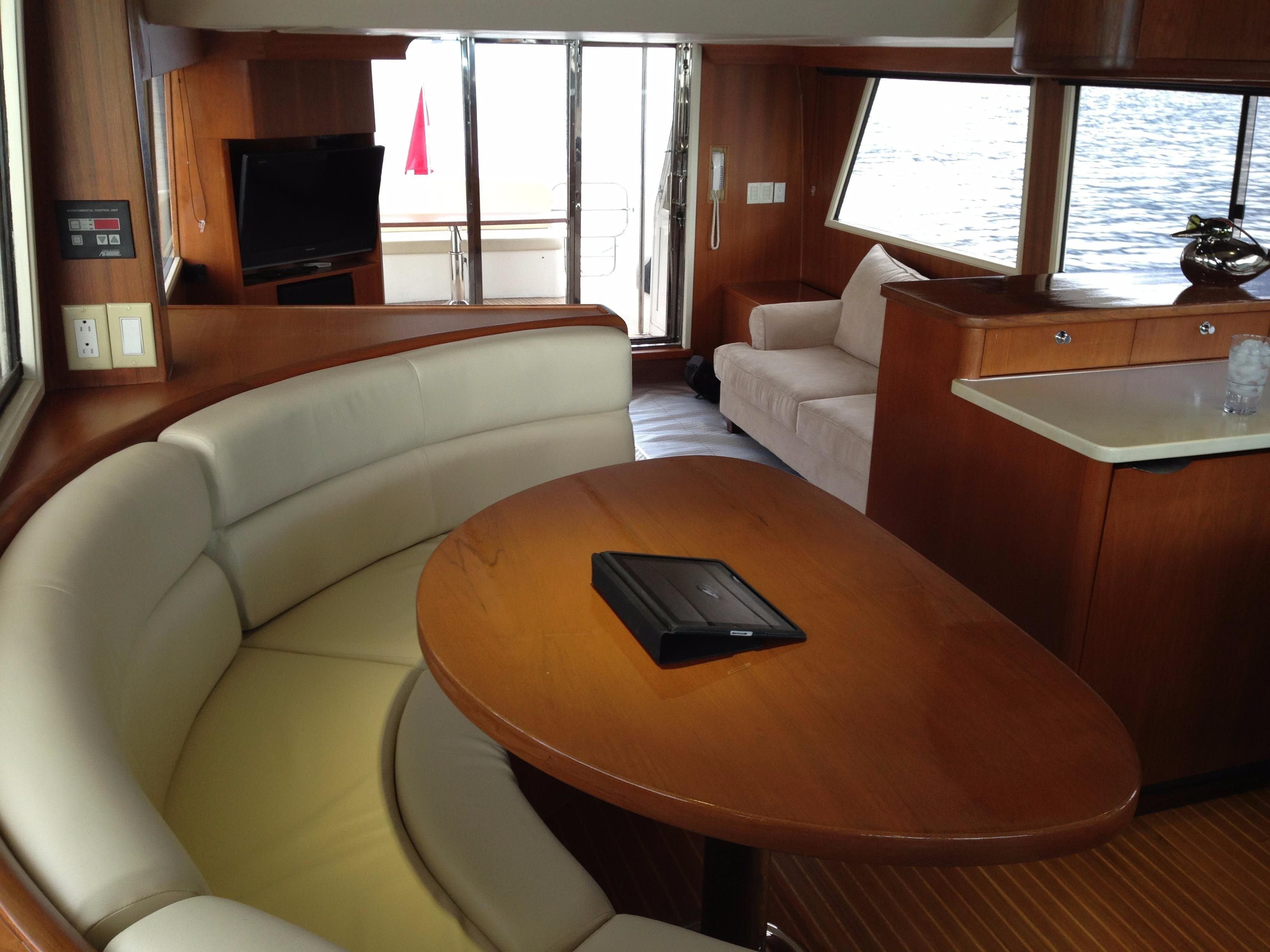 1993 Ocean Alexander 630
