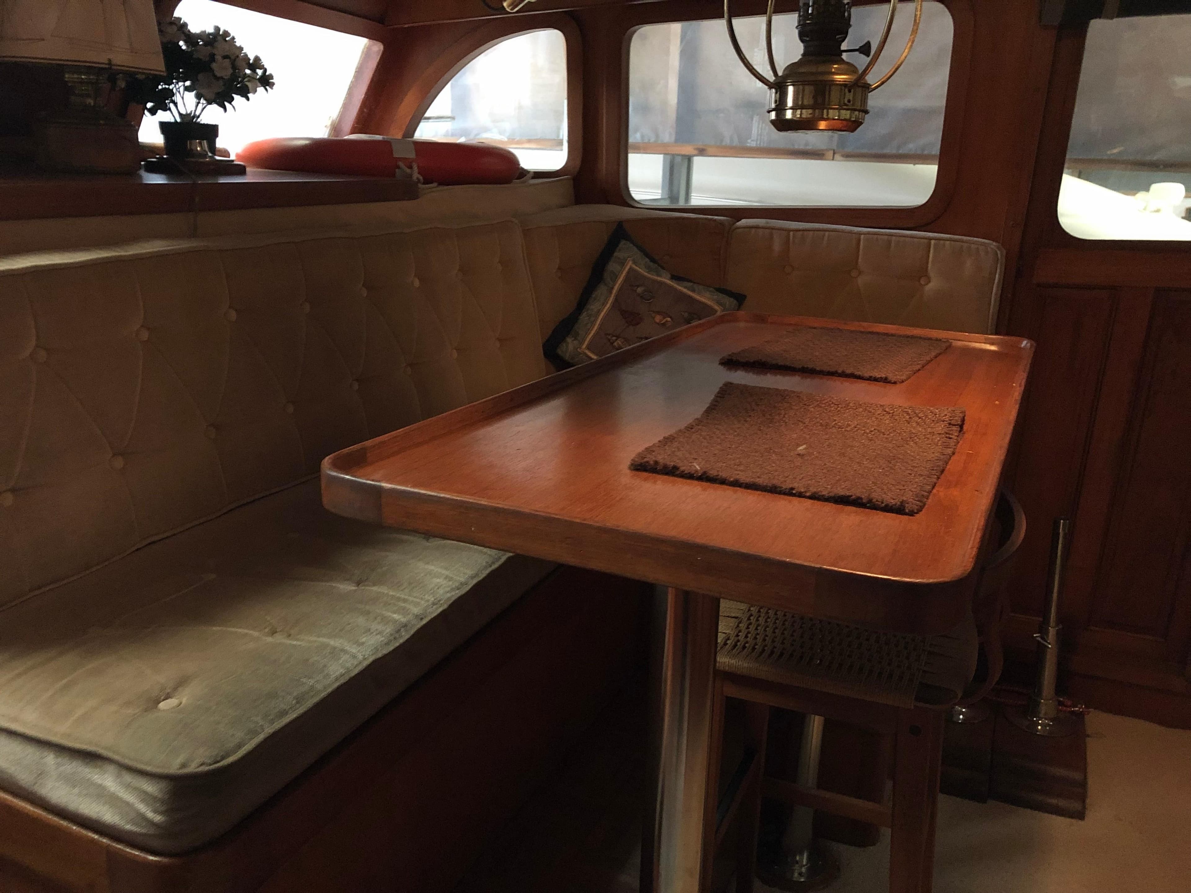 1981 DeFever 49 Pilothouse