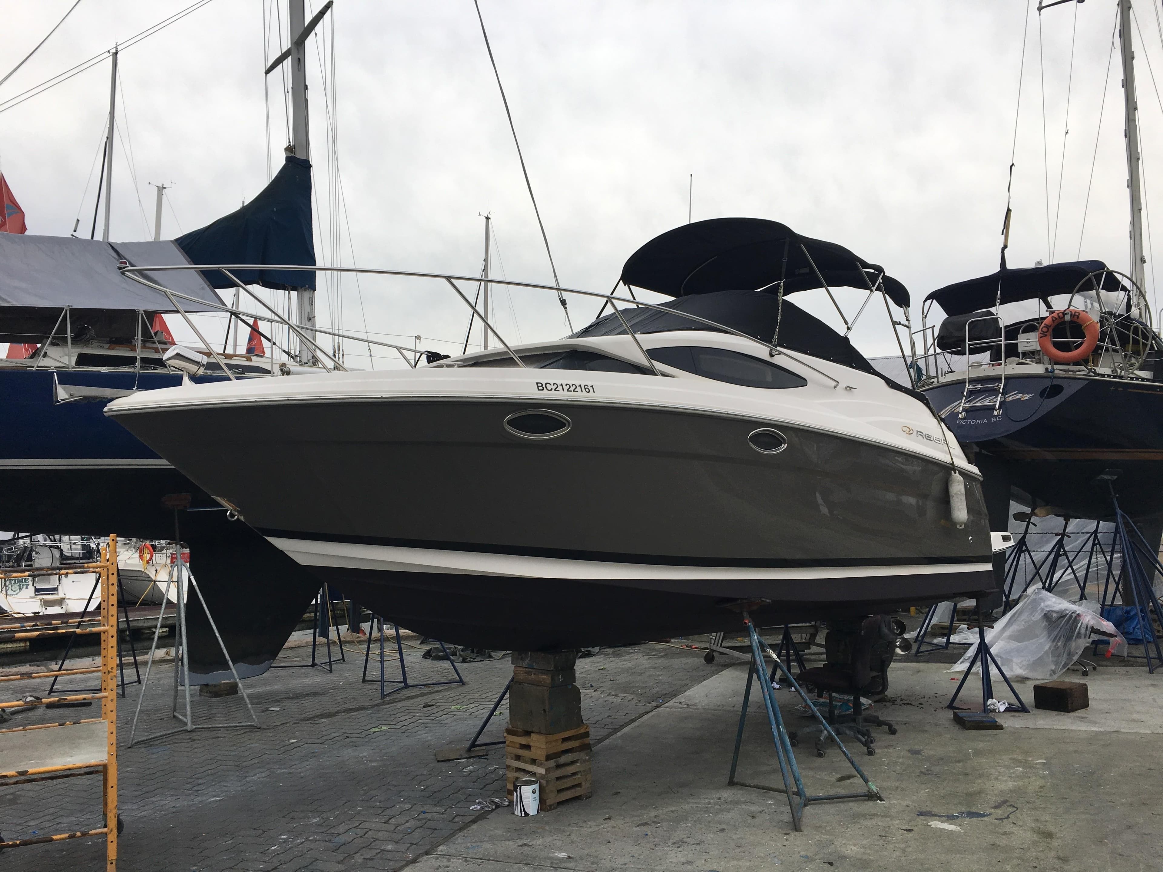 2008 Regal 2565