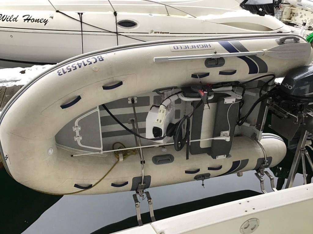 2001 Bayliner 4087 Aft Cabin Motoryacht